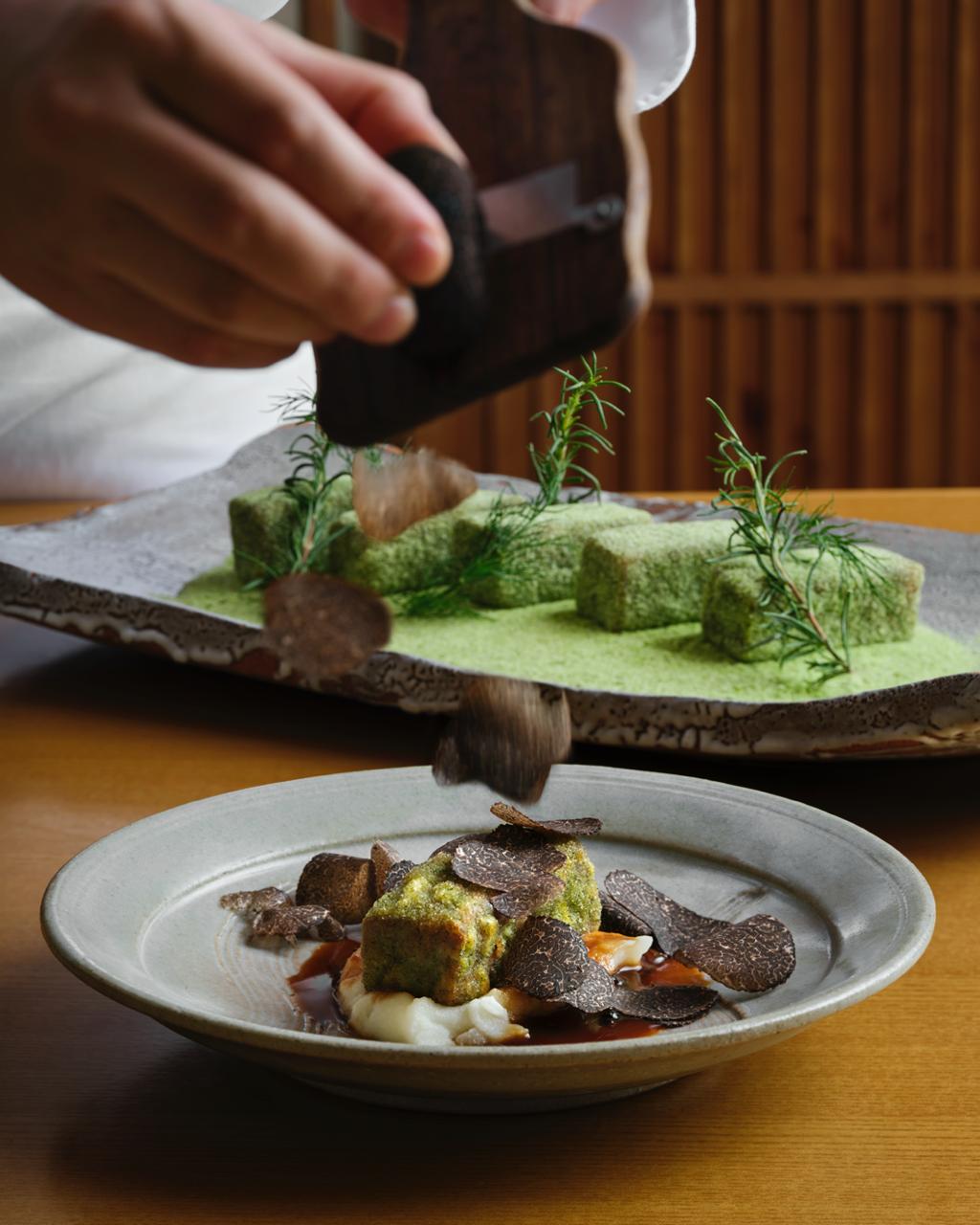 Từ tháng 8, thực khách Việt có thể thưởng thức fine dining chuẩn Hàn ngay trong nước, tiết kiệm cả chục triệu tiền vé máy bay