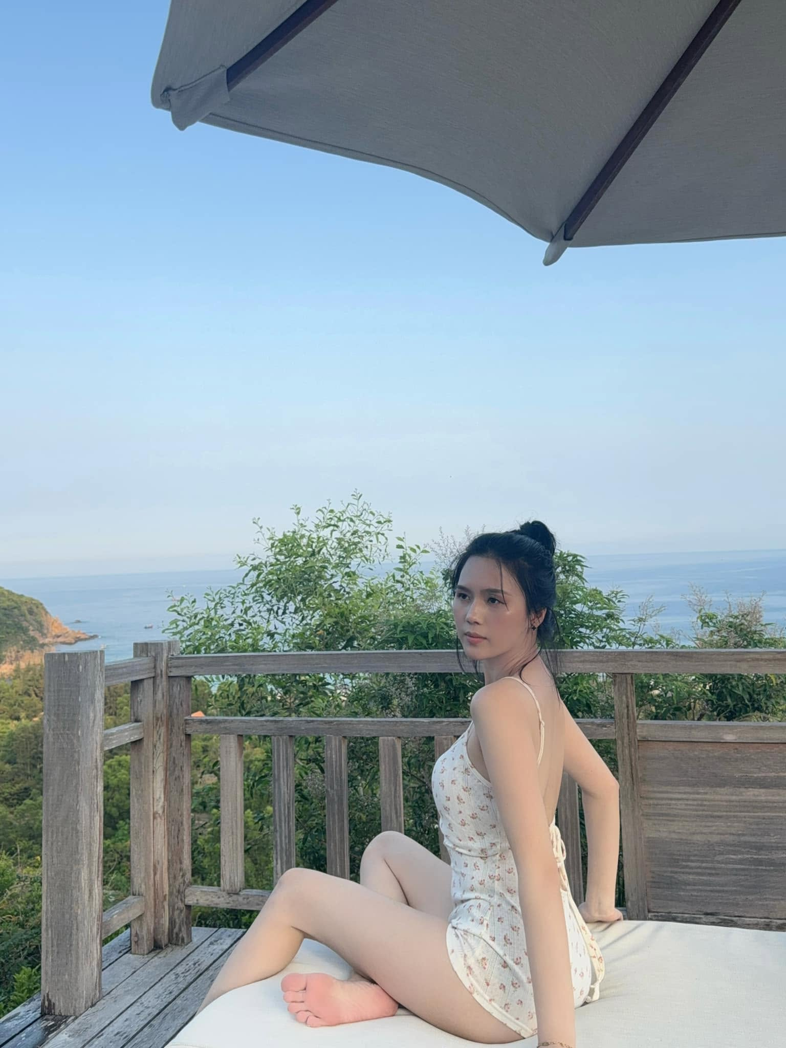 Cô nàng thường xuất hiện với hình ảnh vóc dáng nuột nà