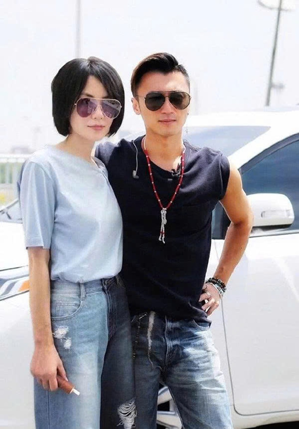 Tạ Đình Phong - Vương Phi bên nhau từ thập niên 1990. Ảnh: Weibo
