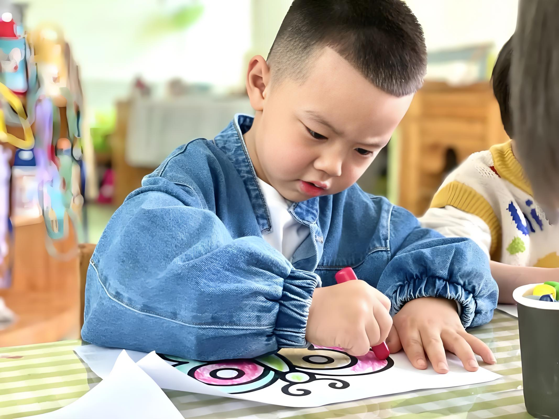 Tranh của trẻ ẩn giấu nhiều điều (Ảnh minh họa: Baidu)