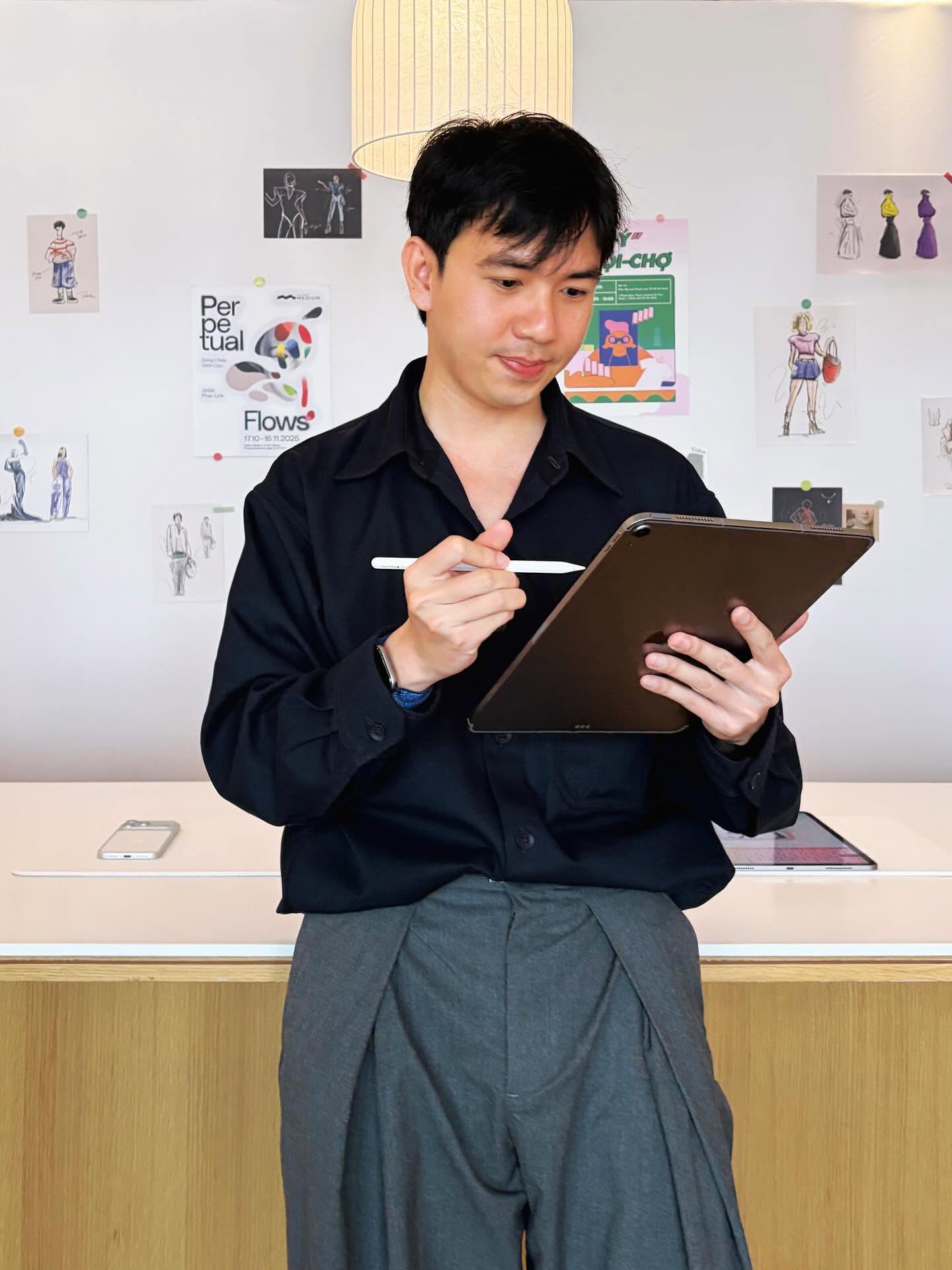 Huỳnh Duy cho biết dần đang đóng vai trò như một trợ lý cá nhân.