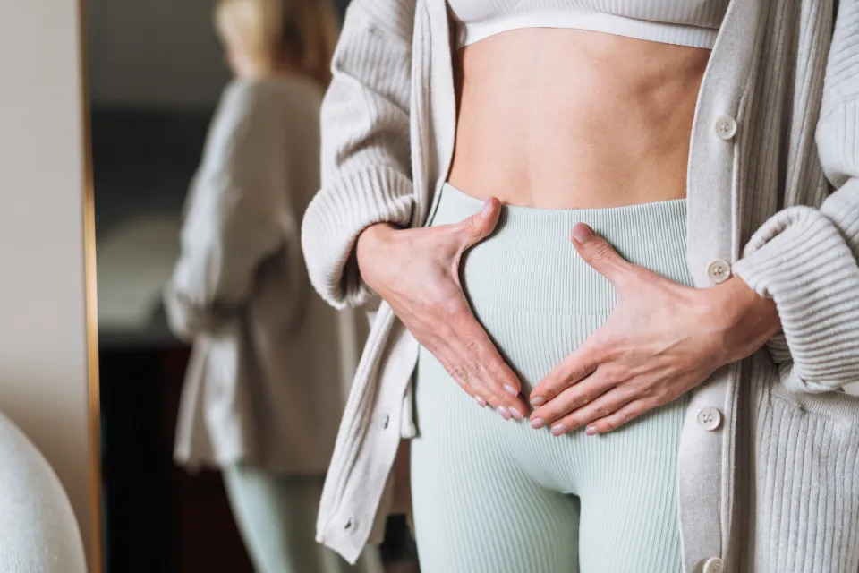 Massage dẫn lưu bạch huyết thật sự có thể giảm kích thước tức thì ở mộ số vùng, nhưng thật ra chỉ giảm tích nước chứ không giảm cân (Ảnh minh họa)