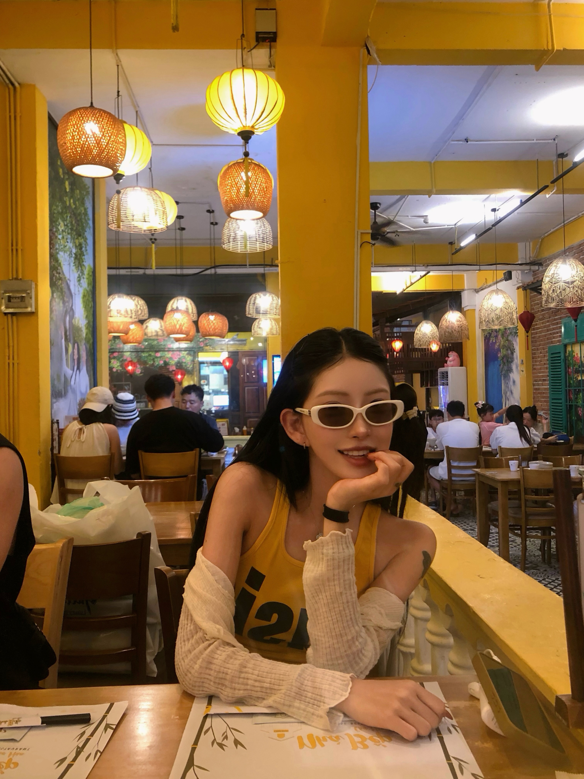 Hoảng hồn thân hình gầy trơ xương của ngọc nữ showbiz cưới phải chồng lông bông thất nghiệp