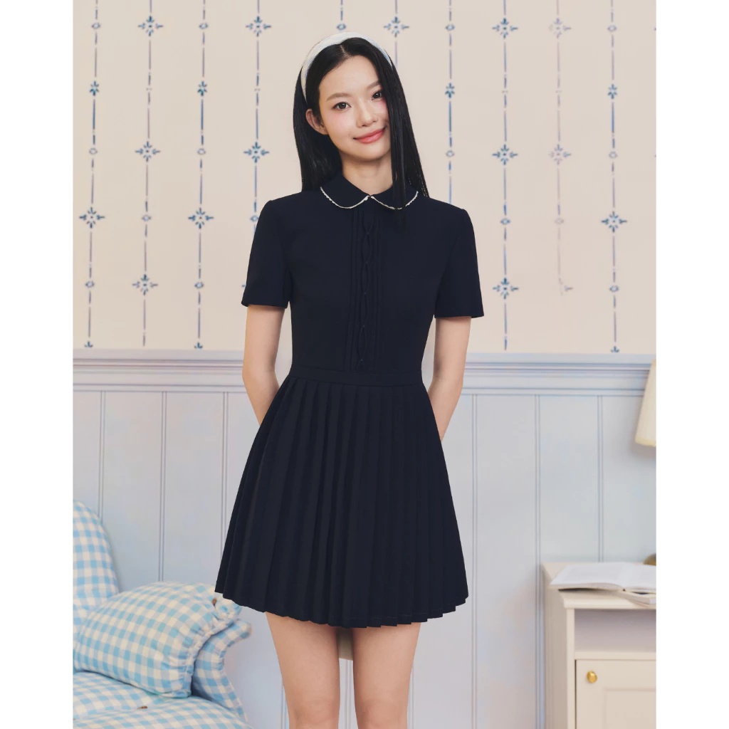 7 mẫu váy local brand cho chị em công sở cao dưới 1m60