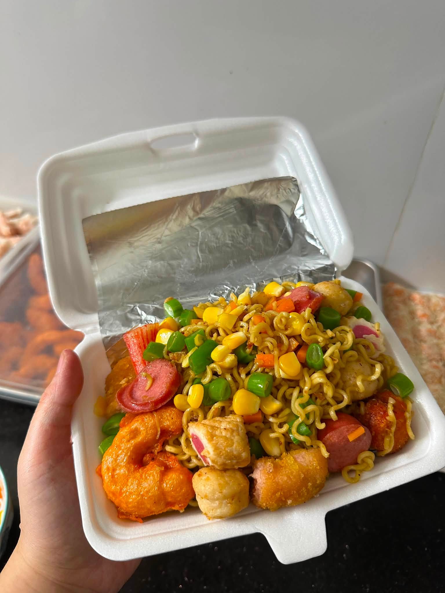 Indomie phải đăng thông báo khẩn, mong khách hàng đồng loạt hủy đơn