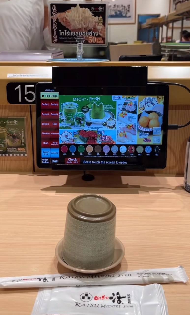 Quán sushi gây sốt với món ăn