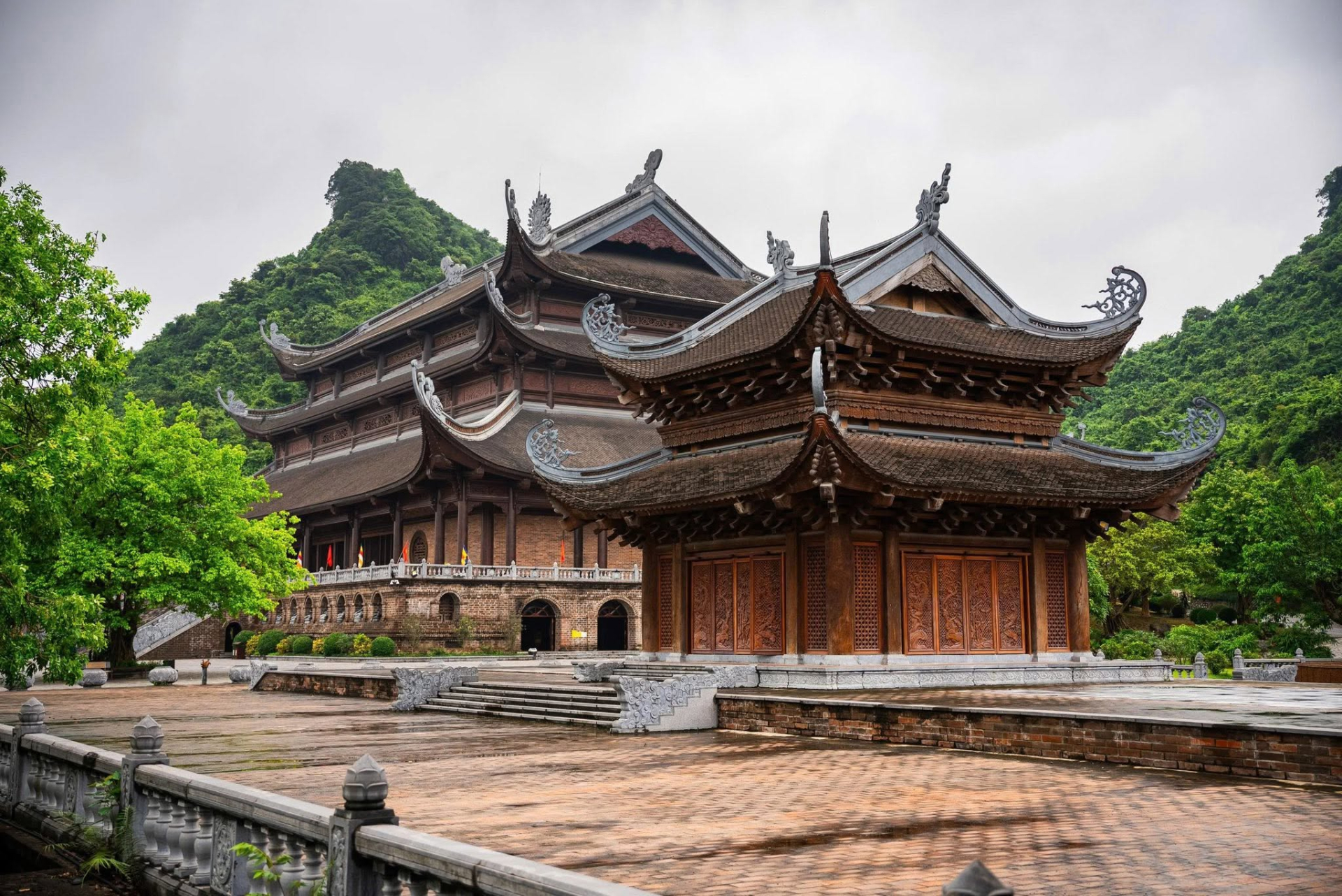 Khung cảnh trong chùa. Ảnh: Chùa Tam Chúc