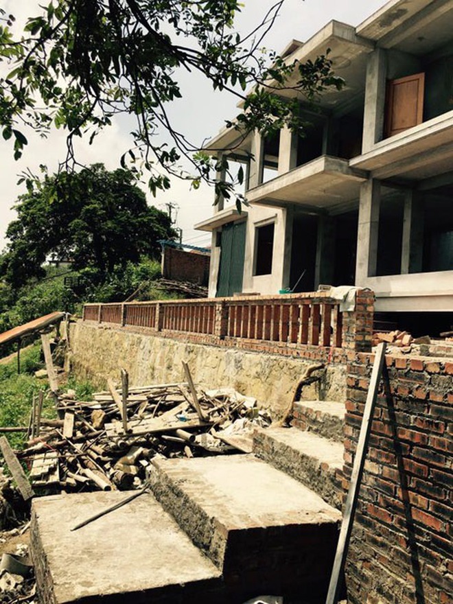 Căn nhà ở Tam Đảo được bố của Hoàng Thuỳ Linh thiết kế và giám sát xây dựng