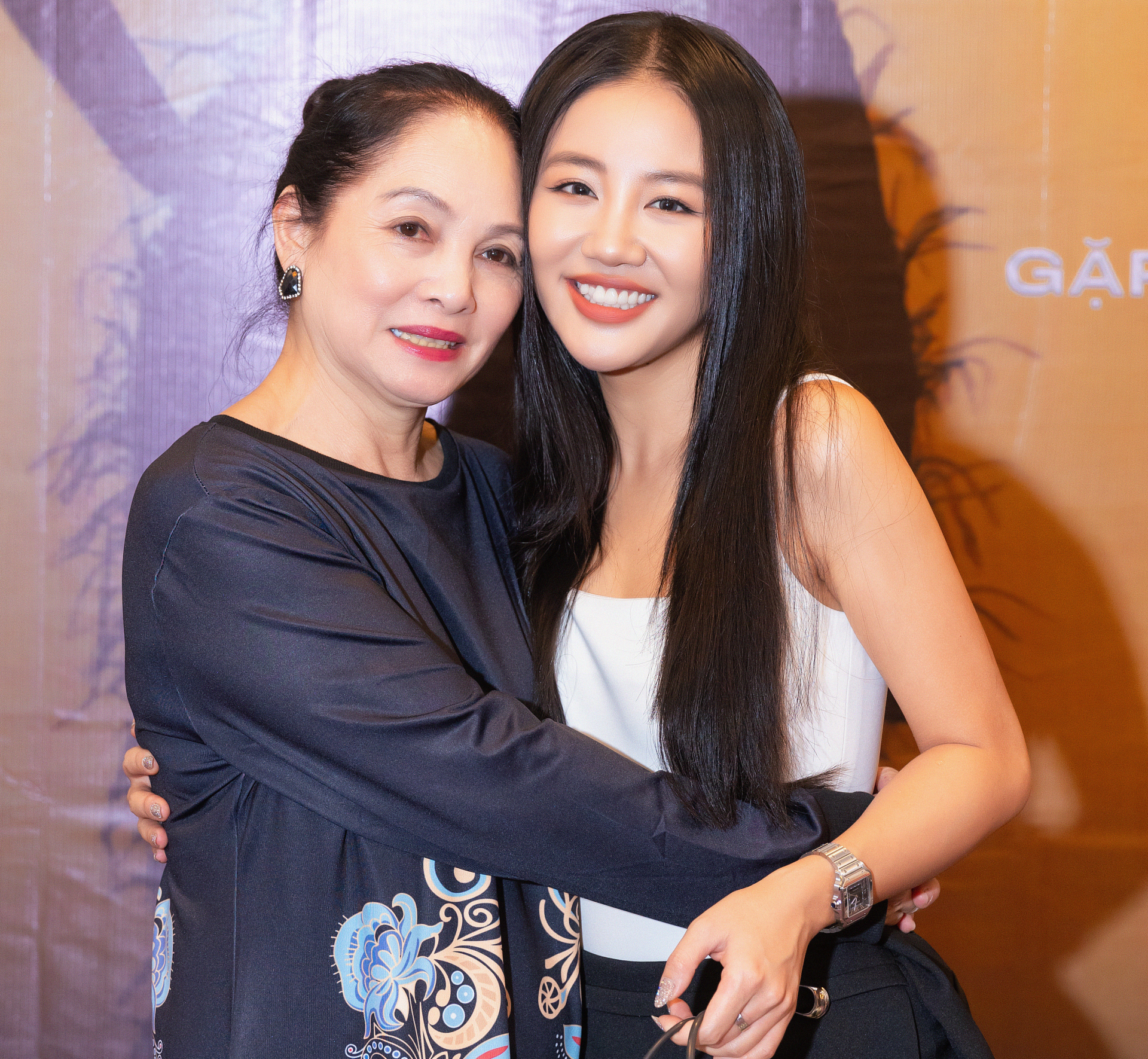 NSND Hà Thủy cũng dành nhiều tình cảm cho học trò