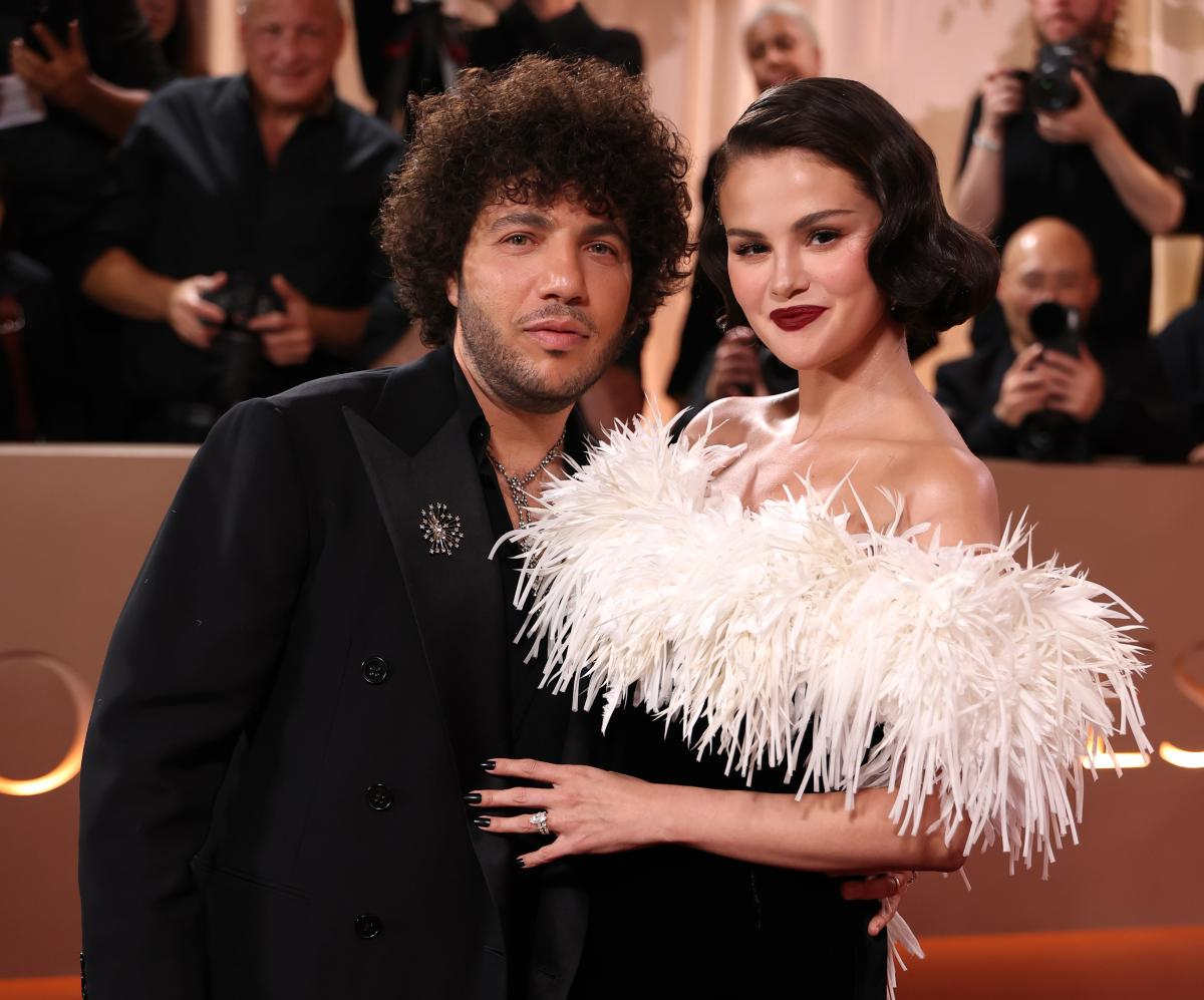 Selena Gomez không thể mang thai tự nhiên do các vấn đề sức khỏe nghiêm trọng liên quan đến bệnh lupus và ca ghép thận trước đây. Ảnh: Page Six.