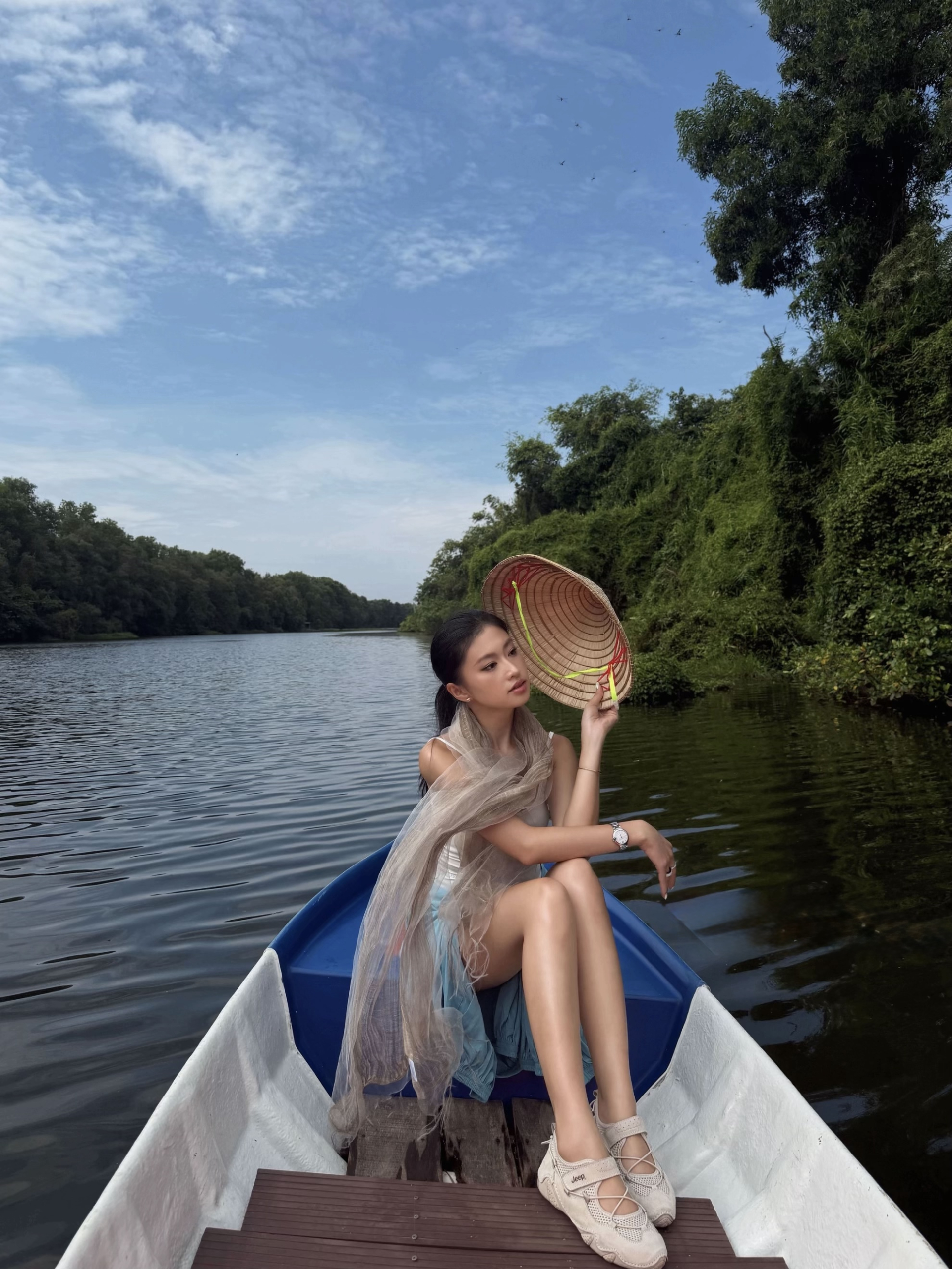 Trốn cảnh đợi xuồng 2 tiếng ở cồn Thới Sơn, du khách “quay xe” sang khu bảo tồn chim hoang dã 25 năm tuổi chỉ với 100.000 đồng
