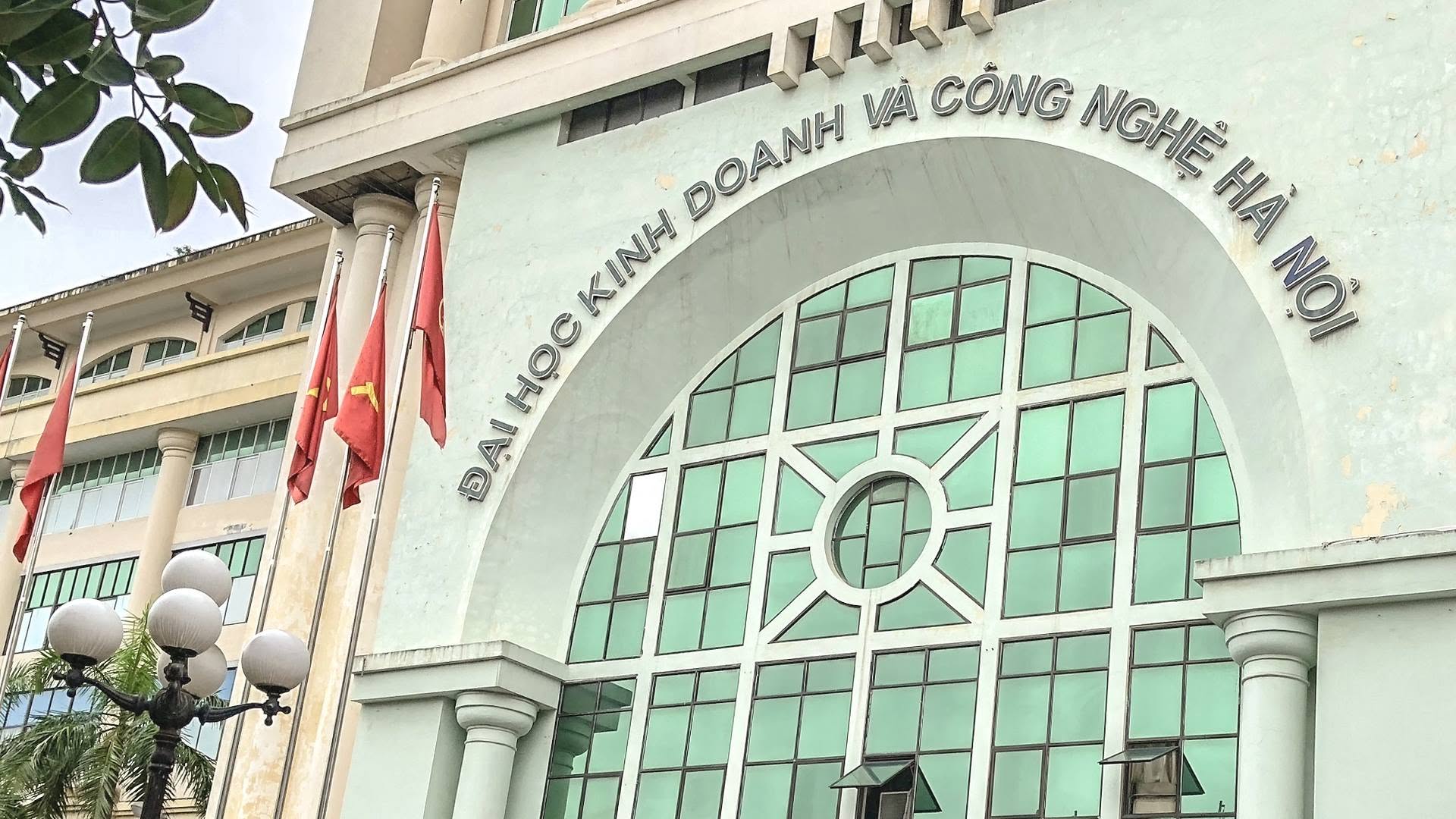 Trường Đại học Kinh doanh và Công nghệ Hà Nội (Ảnh: Fanpage nhà trường)