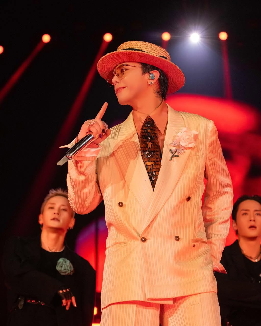2 đêm concert của G-Dragon ở Việt Nam cuối năm 2025 thu hút 100 nghìn khán giả 