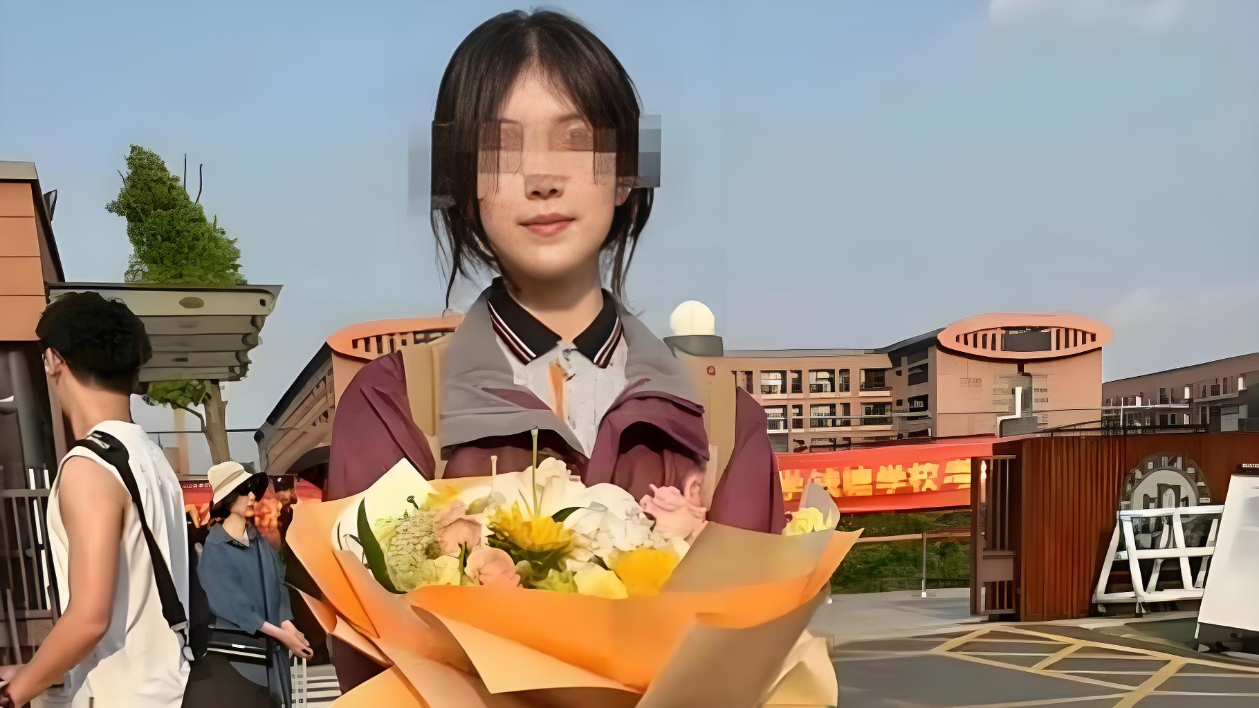 Vốn đủ điểm vào trường top đầu nhưng cuối cùng, nữ sinh lại phải vào một ngôi trường vô danh theo lời tư vấn của