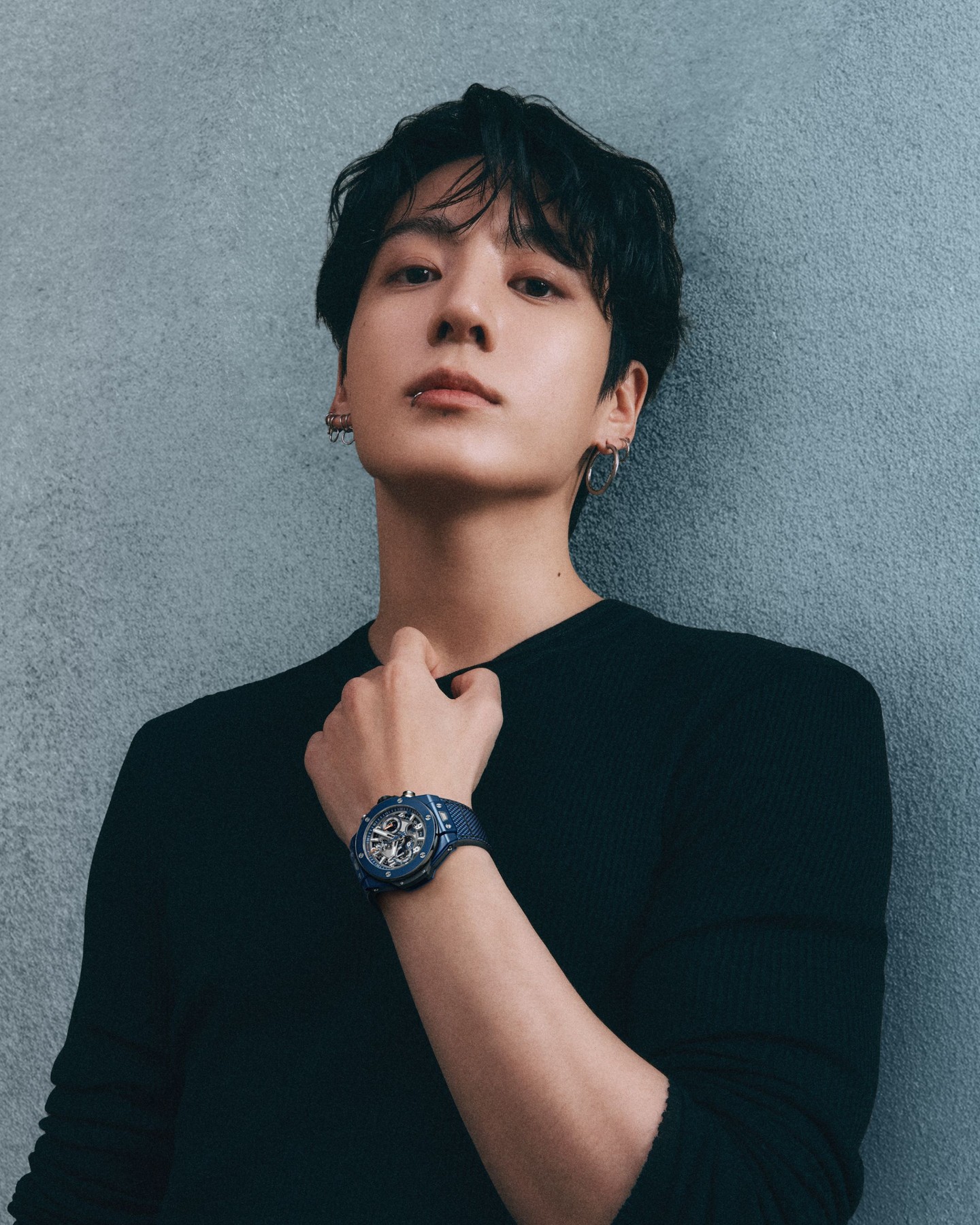 Tuy nhiên, đều cho rằng tin Jungkook cưới Winter vào năm sau là sai sự thật bởi chính miệng nam ca sĩ sinh năm 1997 đã cho biết anh chưa có kế hoạch kết hôn trong buổi livestream vào tháng 6 vừa qua. Ảnh: Instagram. 