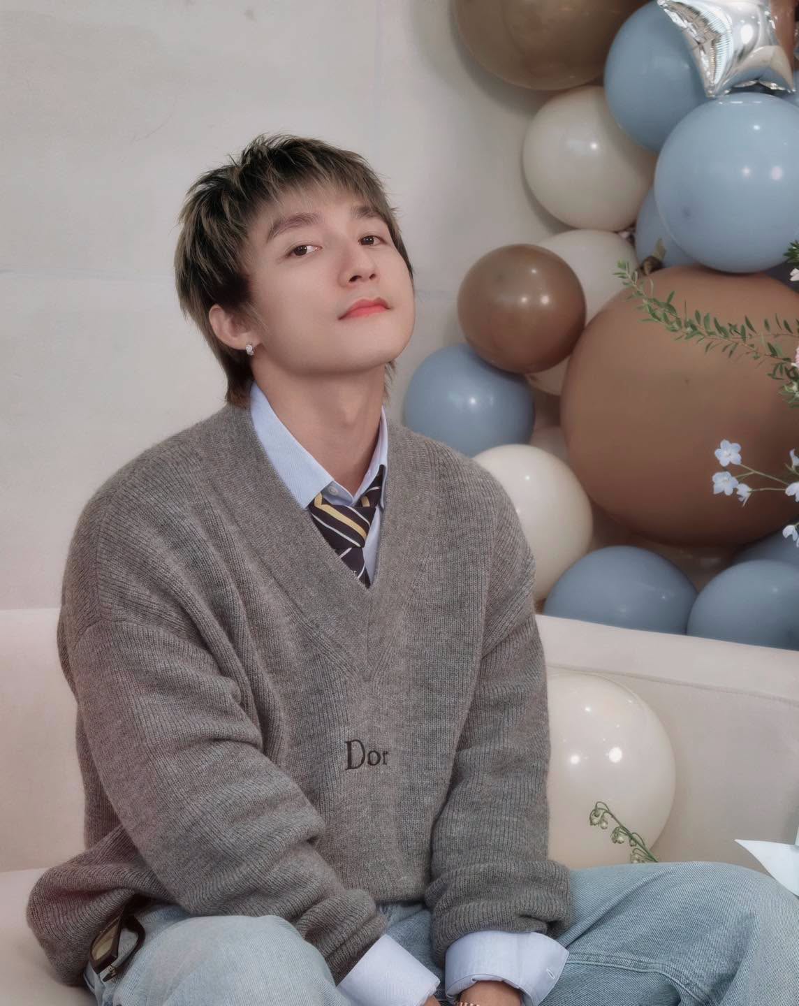 Giữa thời điểm thị trường liên tục xuất hiện những gương mặt mới, Sơn Tùng M-TP vẫn giữ được sức hút hiếm có sau hơn 12 năm hoạt động