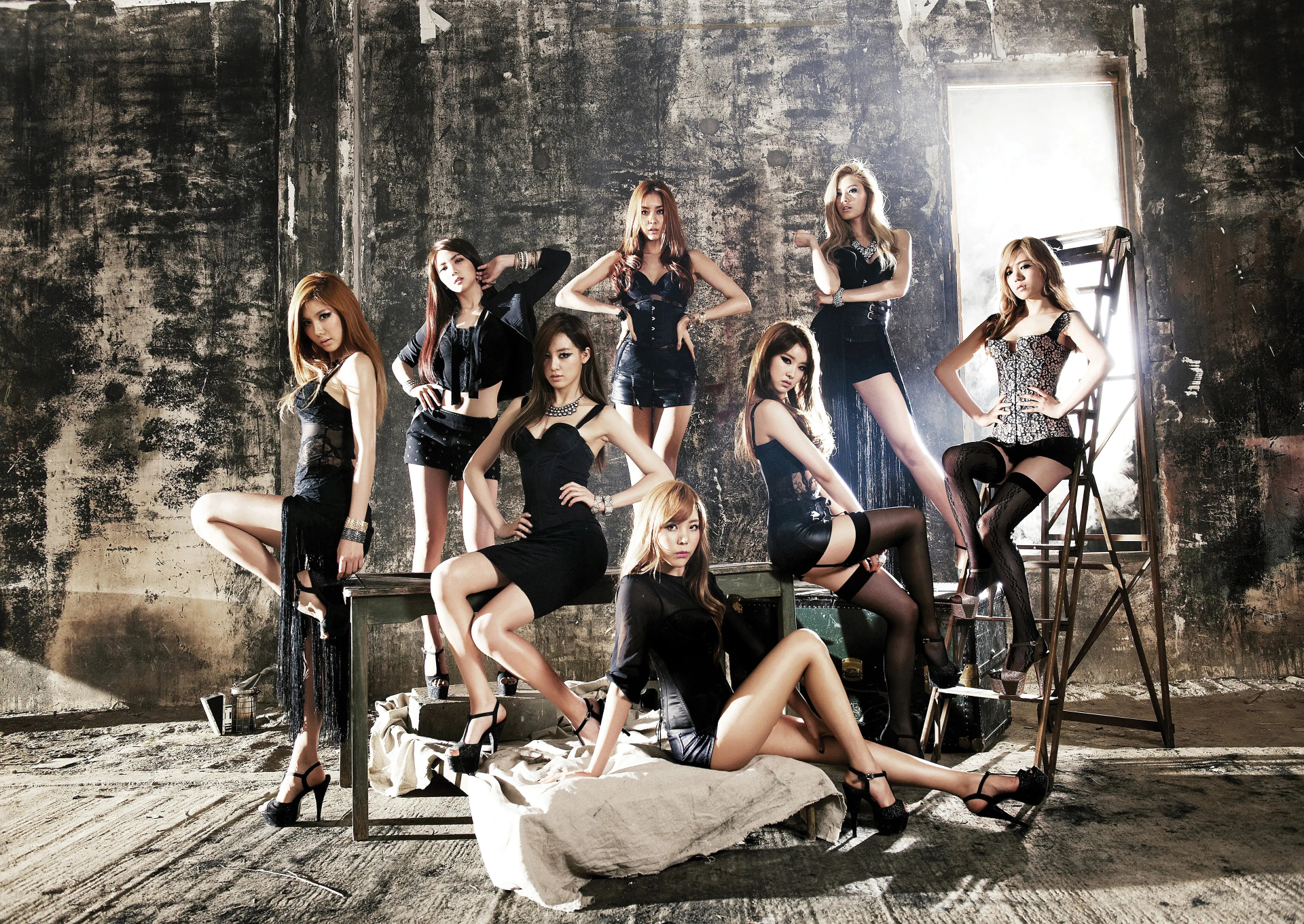 Nhóm nữ After School - một trong những dự án thành công của Pledis