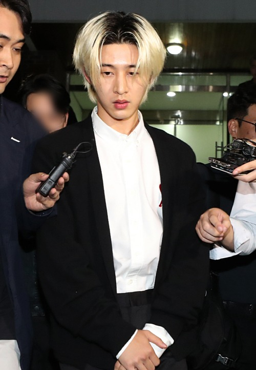B.I phải rời khỏi iKON do bị Han Seo Hee tố cáo. Ảnh: Dispatch