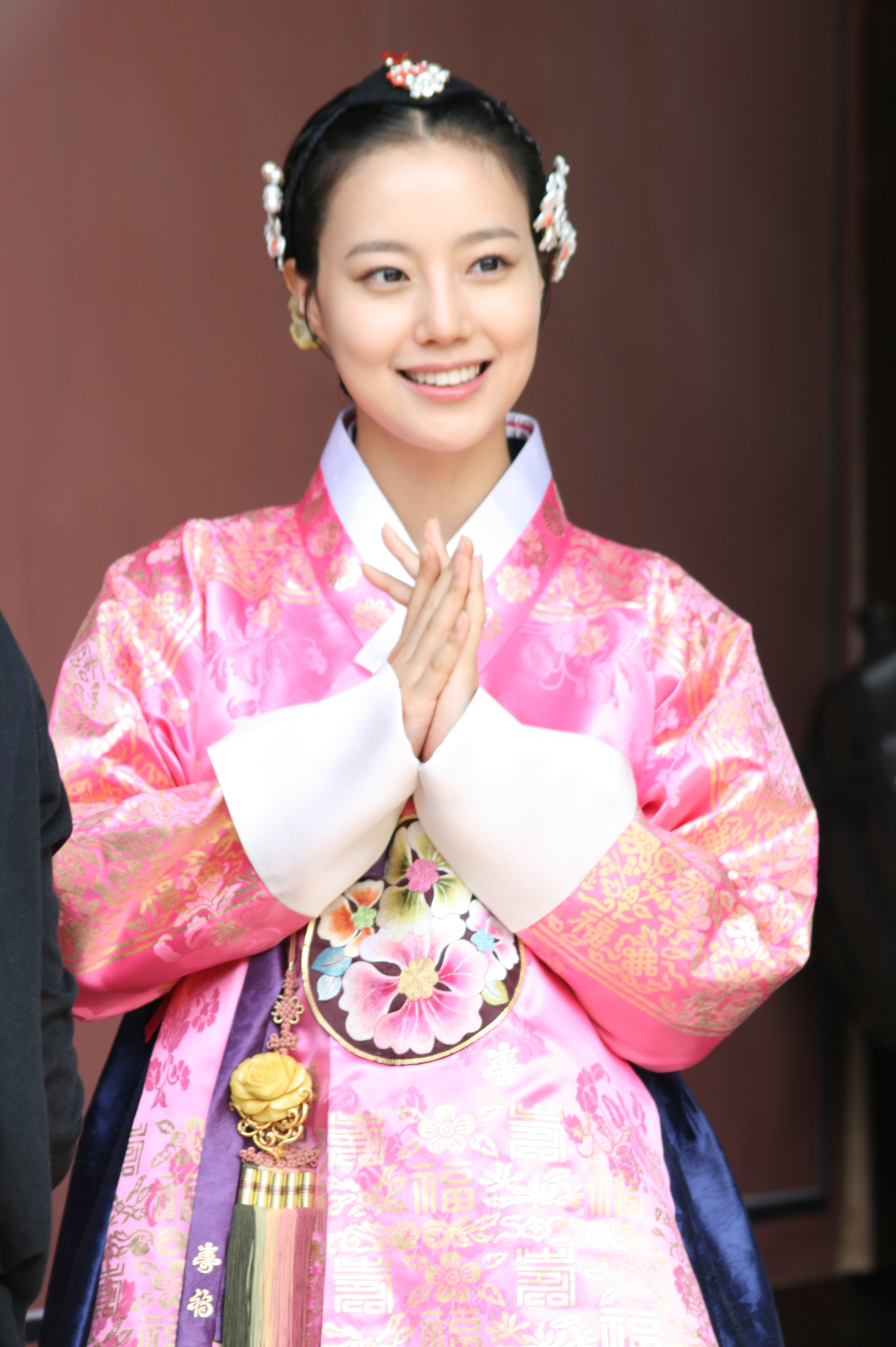 Moon Chae Won từng lọt top 4 mỹ nhân đẹp nhất châu Á do IMDb công bố. Ảnh: Nate