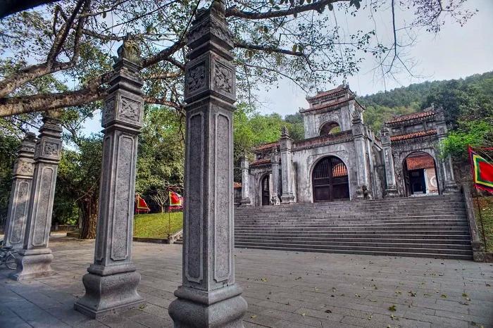 Đền Bà Triệu ở Thanh Hóa. Ảnh: Sưu tầm