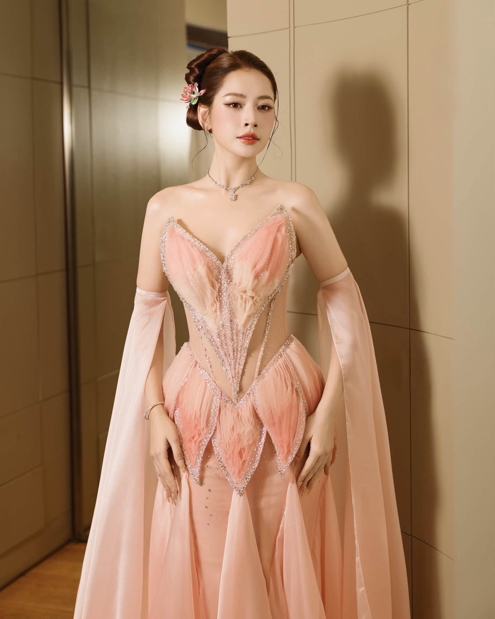 Chi Pu thắng giải quốc tế
