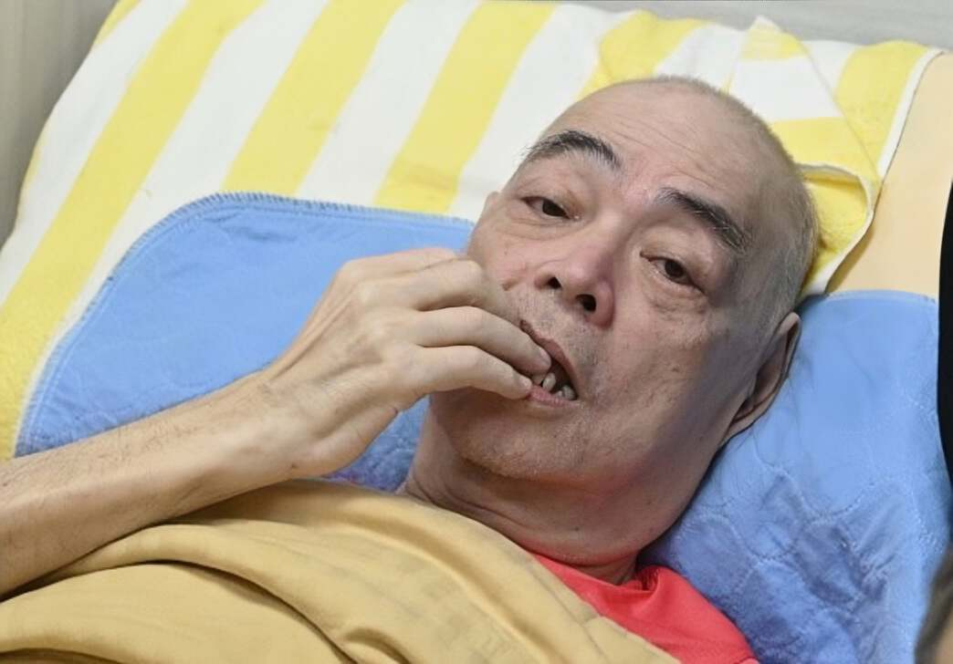 Nam ca sĩ gạo cội xuất hiện dấu hiệu đã xuất hiện triệu chứng suy giảm nhận thức tuổi già. Ảnh: Sina.