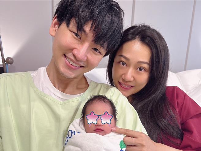 Nghiêm Chi “cắm sừng” bà xã Vương Mạt Duật ngay khi đàng gái đang mang thai. Ảnh: Yahoo News