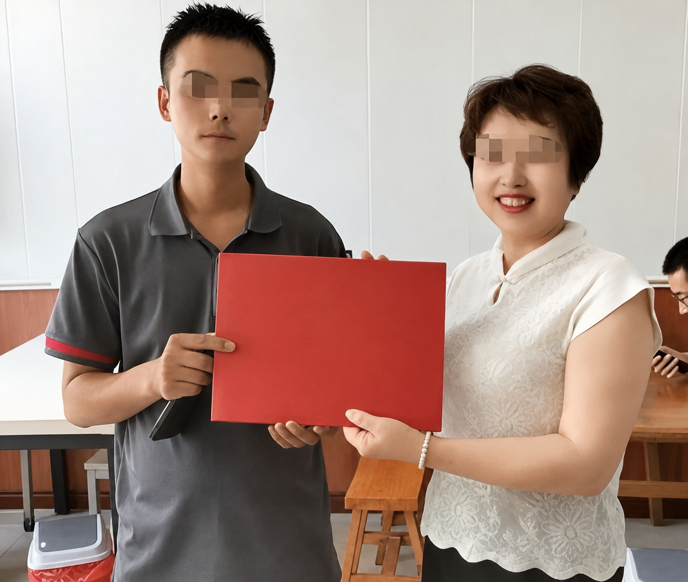 Bài viết cũng nhắc lại một trường hợp tương tự từng xảy ra trước đó