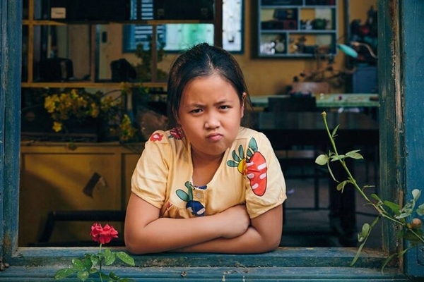   Bé gái 4 tuổi đã kiếm tiền, 10 tuổi đóng phim Trấn Thành: Nay lột xác ngoạn mục, dự đoán sớm thành mỹ nhân