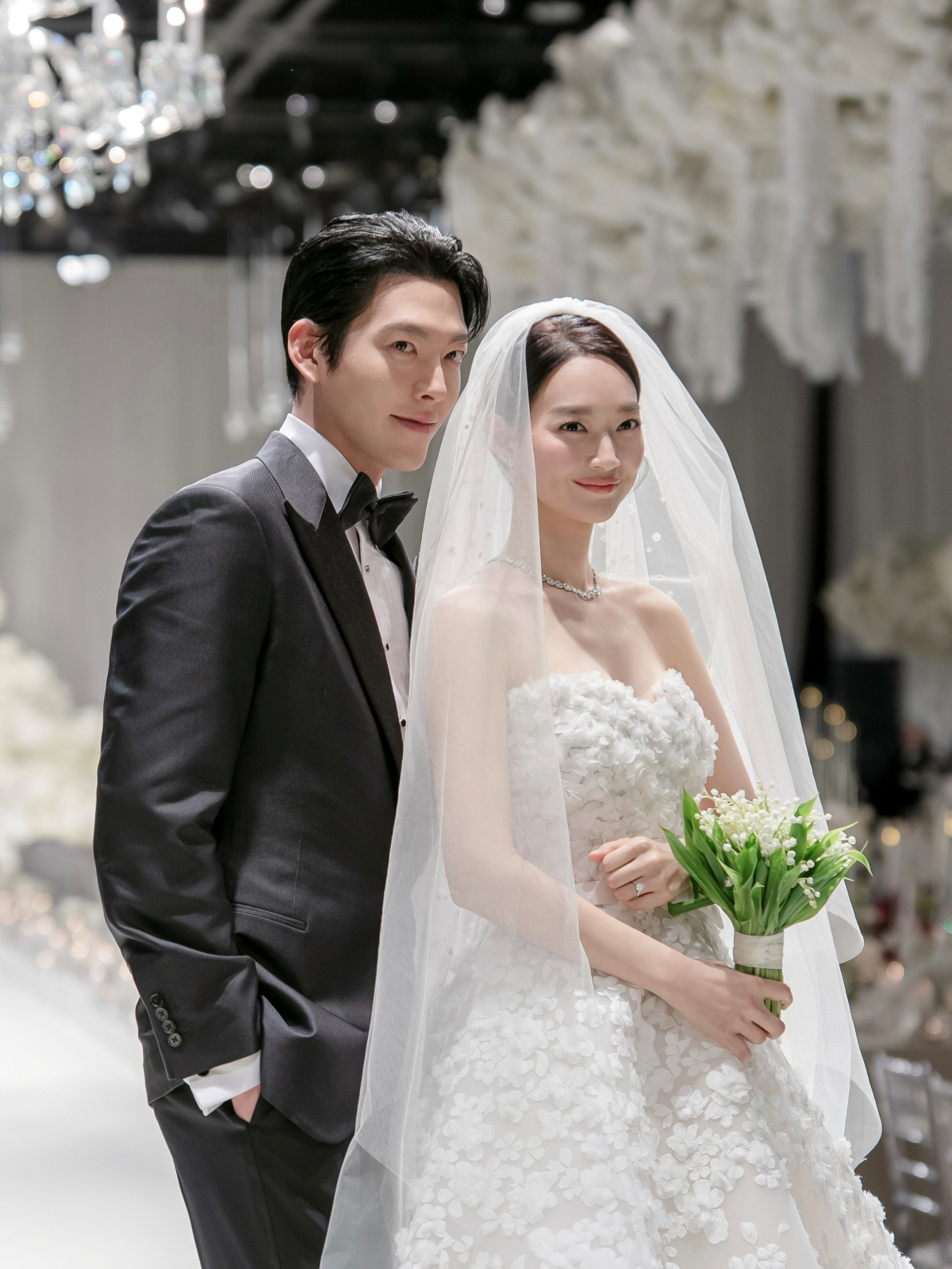 Shin Min Ah - Kim Woo Bin về chung 1 nhà sau hôn lễ thế kỷ hồi cuối năm ngoái. Ảnh: Naver