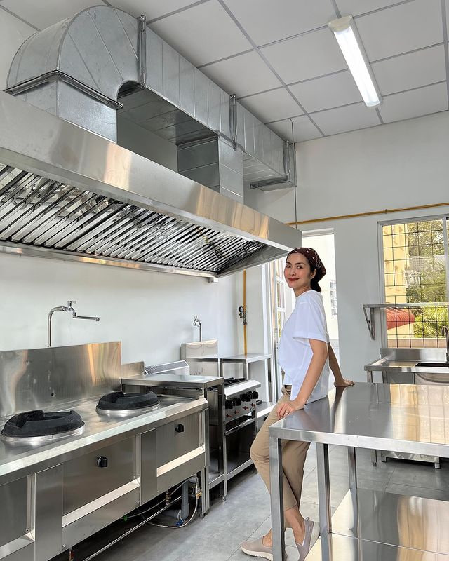 Nồi bánh canh của con dâu nhà tỷ phú gây chú ý, hé lộ tiêu chuẩn khắt khe nhà hào môn