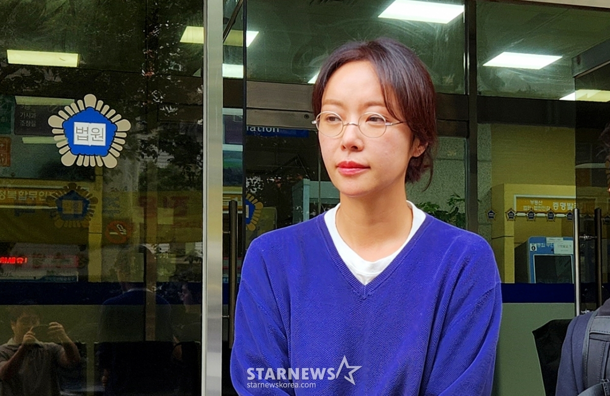 Hwang Jung Eum vướn án tù treo vì biển thủ công quỹ. Ảnh: Instagram