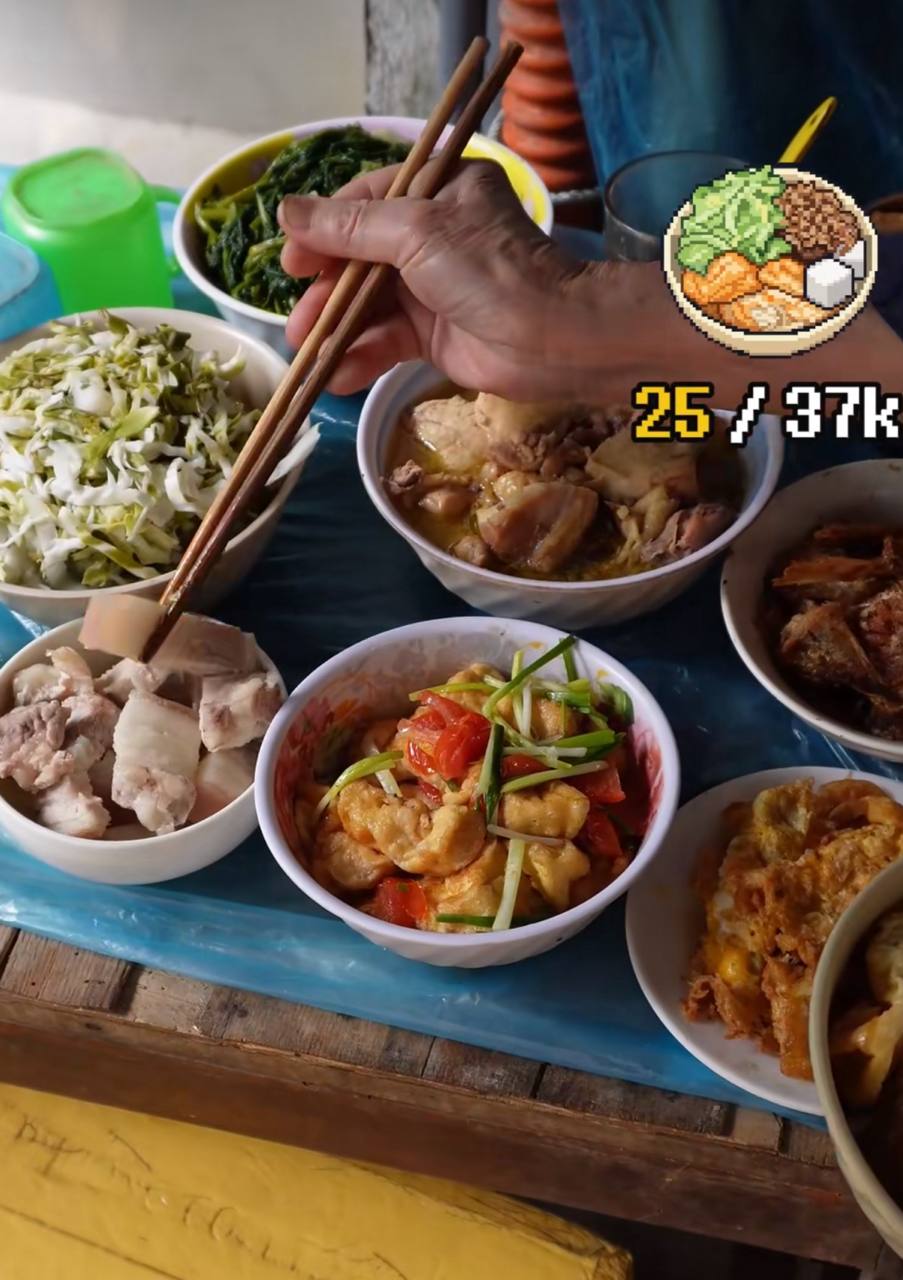 Thực đơn của quán gần như không thay đổi trong suốt gần 40 năm