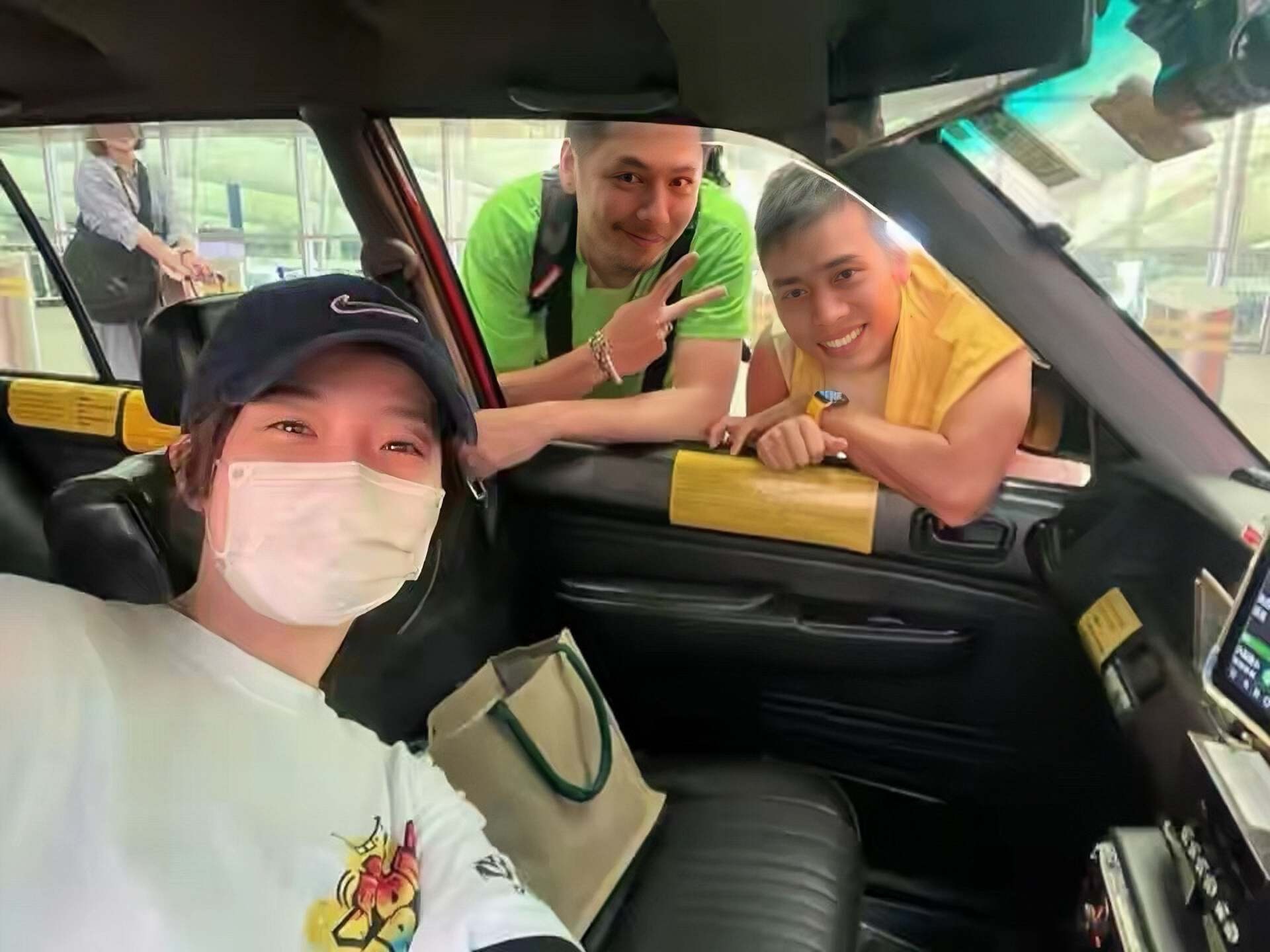 Với công việc chạy xe taxi, nữ diễn viên có thể kiếm được 132 triệu đồng/tháng. Ảnh: Sohu.