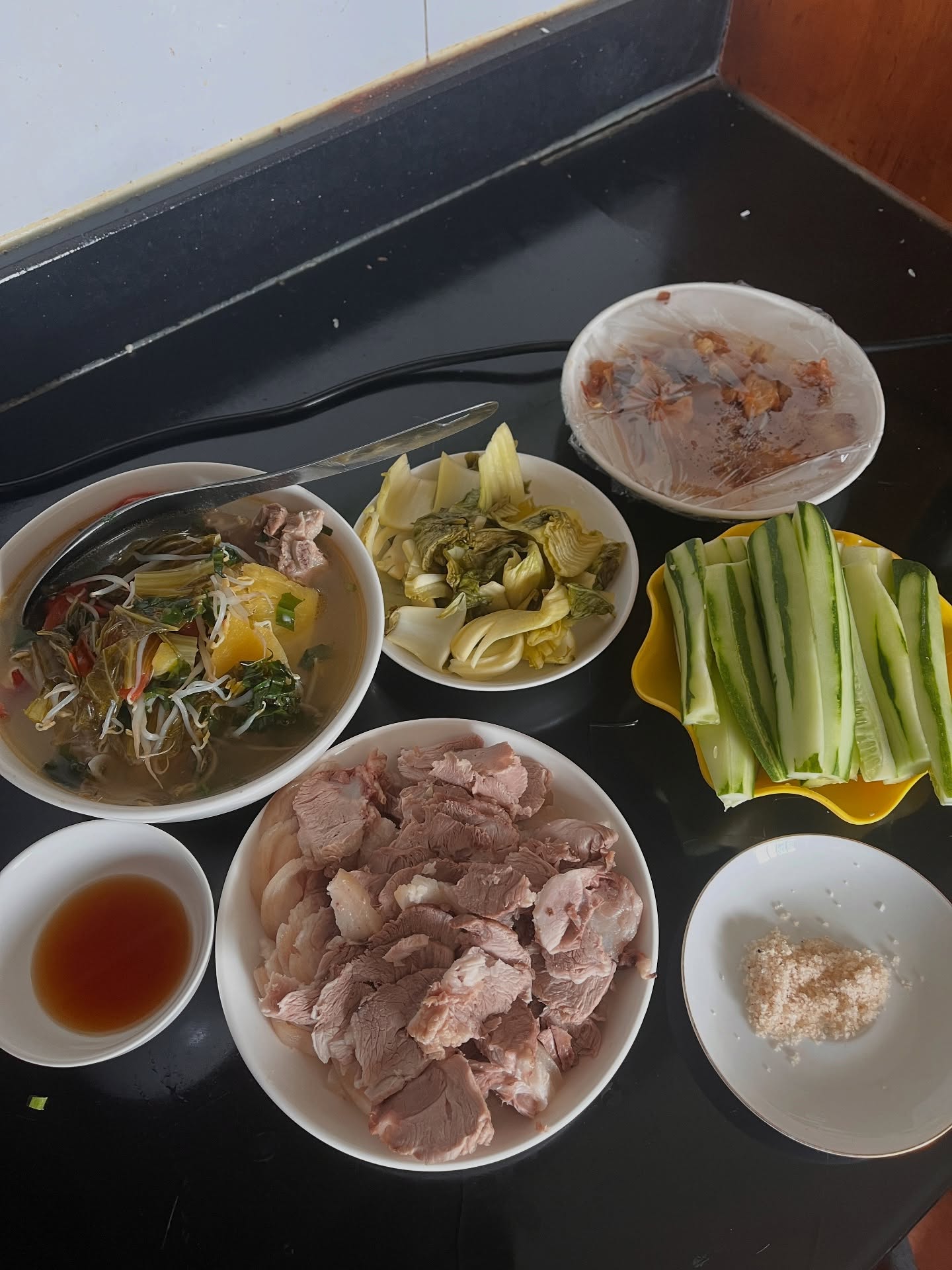 Mức giá của dịch vụ nấu ăn khá đa dạng tùy nhu cầu.