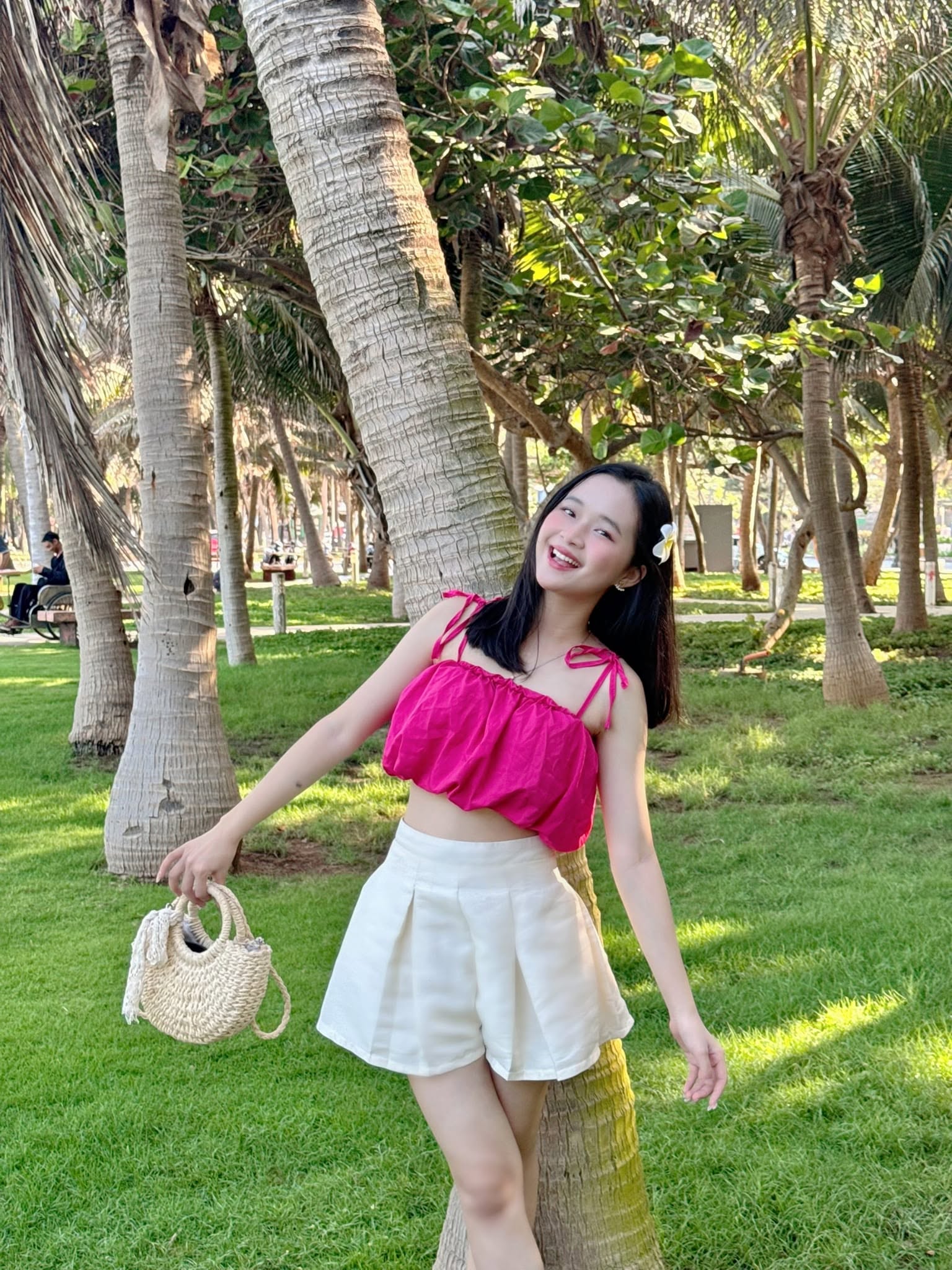 Danh tính thí sinh “mặt búng ra biểu cảm” trong show phép thuật của Dược Sĩ Tiến
