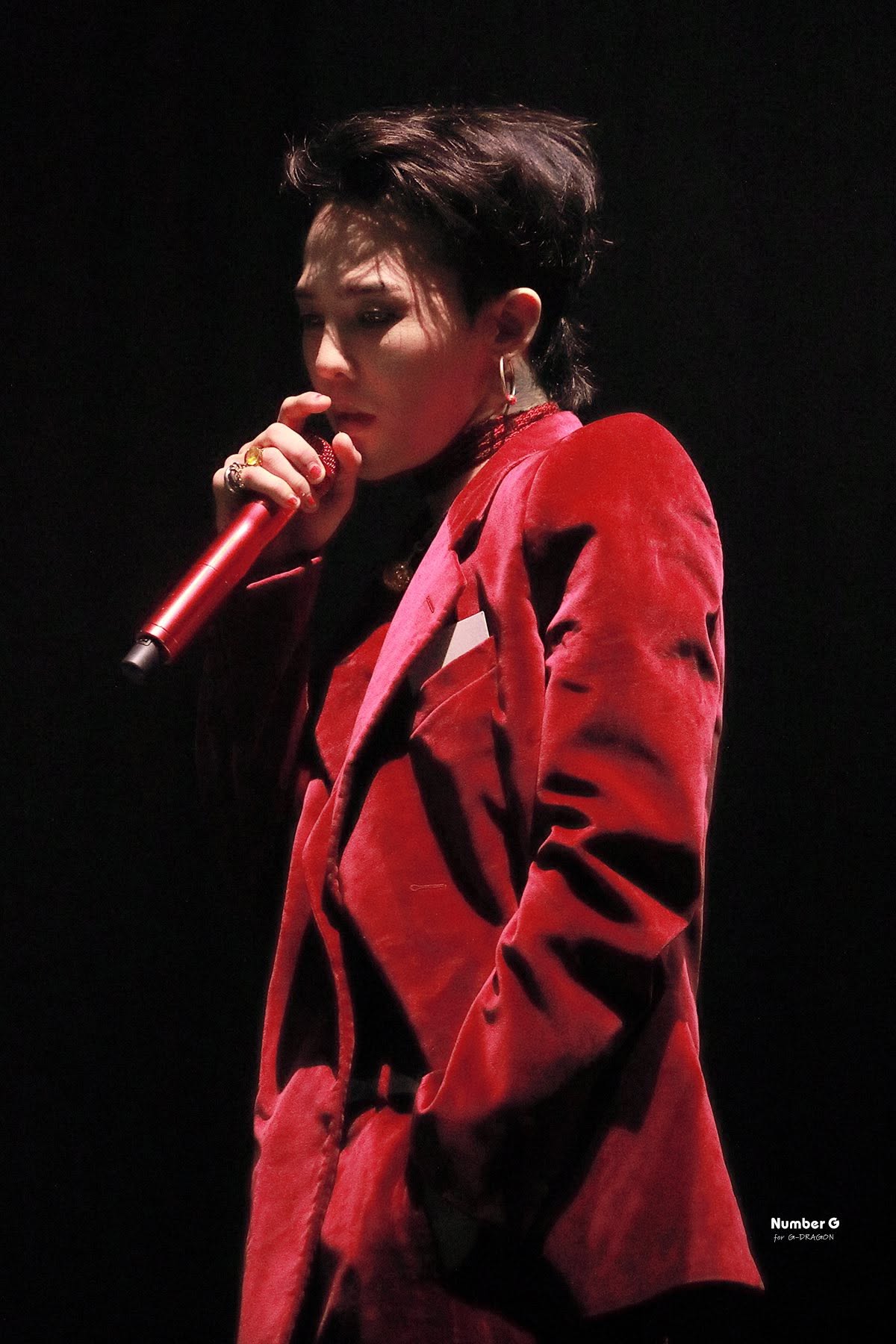 Sau 20 năm, G-Dragon vẫn là tường thành vững chắc nhất của BIGBANG