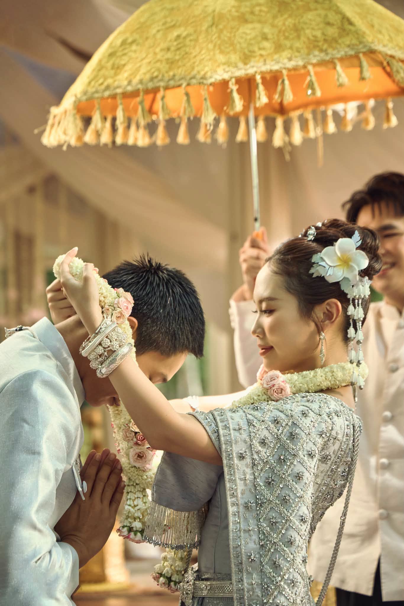Đám cưới cổ tích của Phương Mỹ Chi khiến mỹ nhân Việt được đề cử đẹp nhất thế giới thất thế