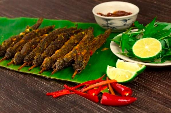 Tại sao đám cưới Phương Mỹ Chi ăn cá kèo mắm me?