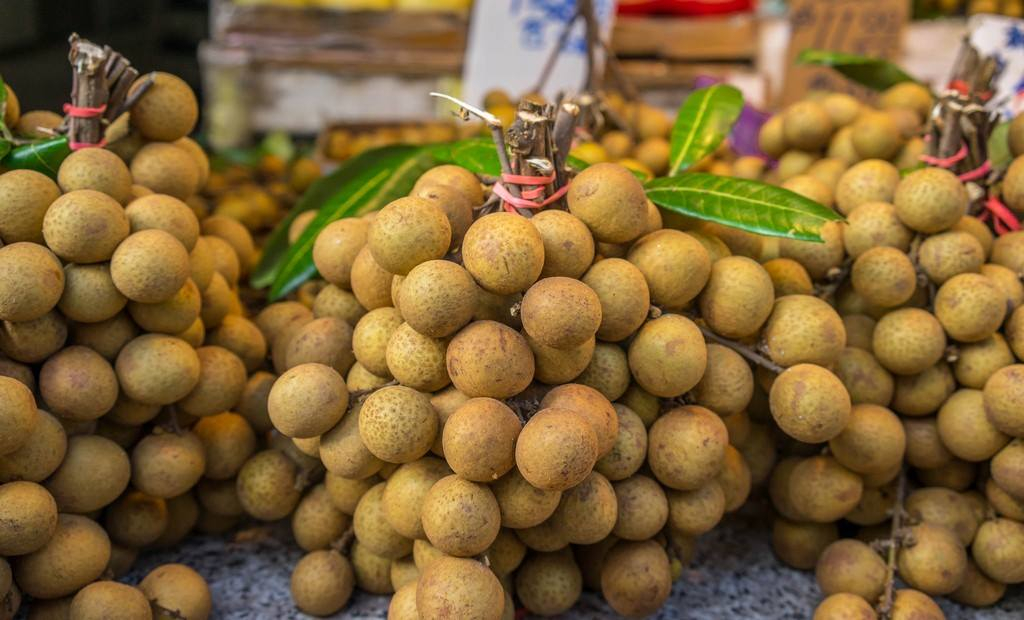 5 loại quả đang “độ ngon” nhất chợ, đến người bán cũng để dành mang về nhà ăn