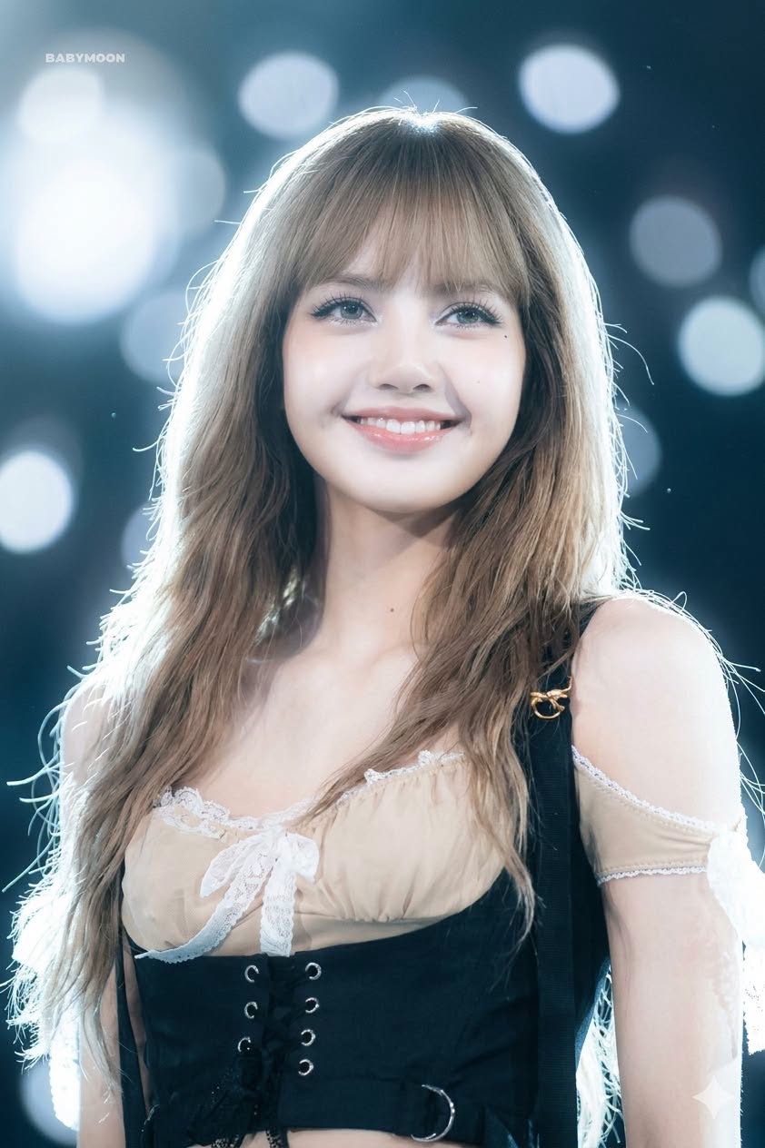 Lisa là một trong những idol nổi tiếng nhất hiện tại