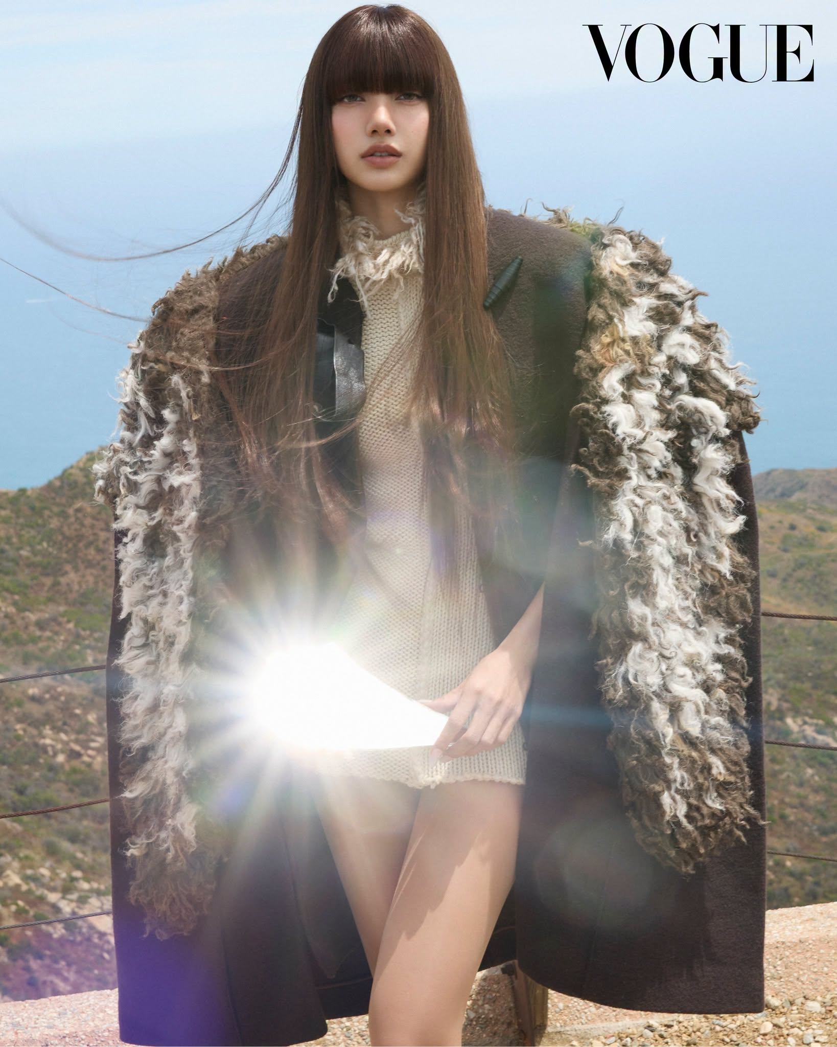 Lisa trong bộ ảnh với Vogue Korea số tháng 9/2026
