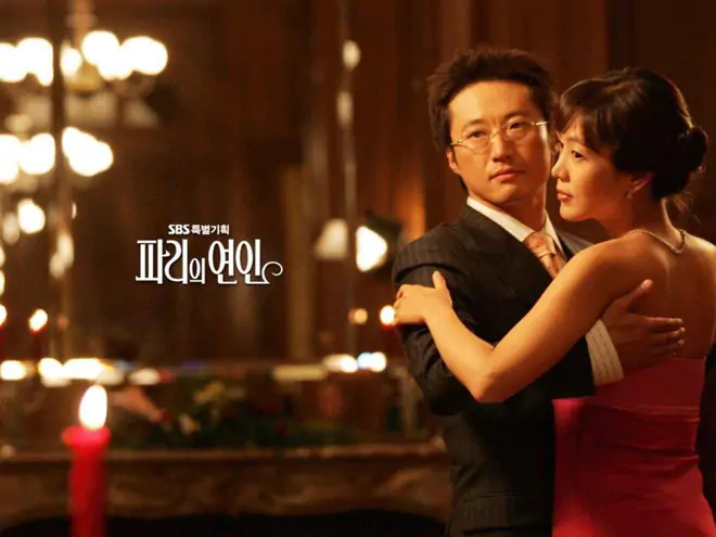 Nữ diễn viên ai cũng biết mặt “dao kéo” hỏng hết mặt, được chàng trai lương 19 tỷ/năm quỳ gối cầu hôn sau 30 ngày hẹn hò