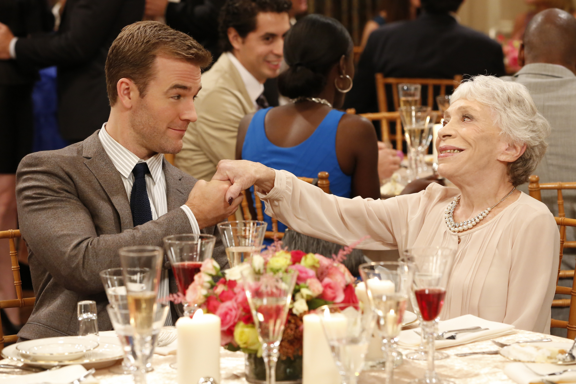 Bunny Levine và cố diễn viên James Van Der Beek trong một tập của Friends With Better Lives. Ảnh: Page Six