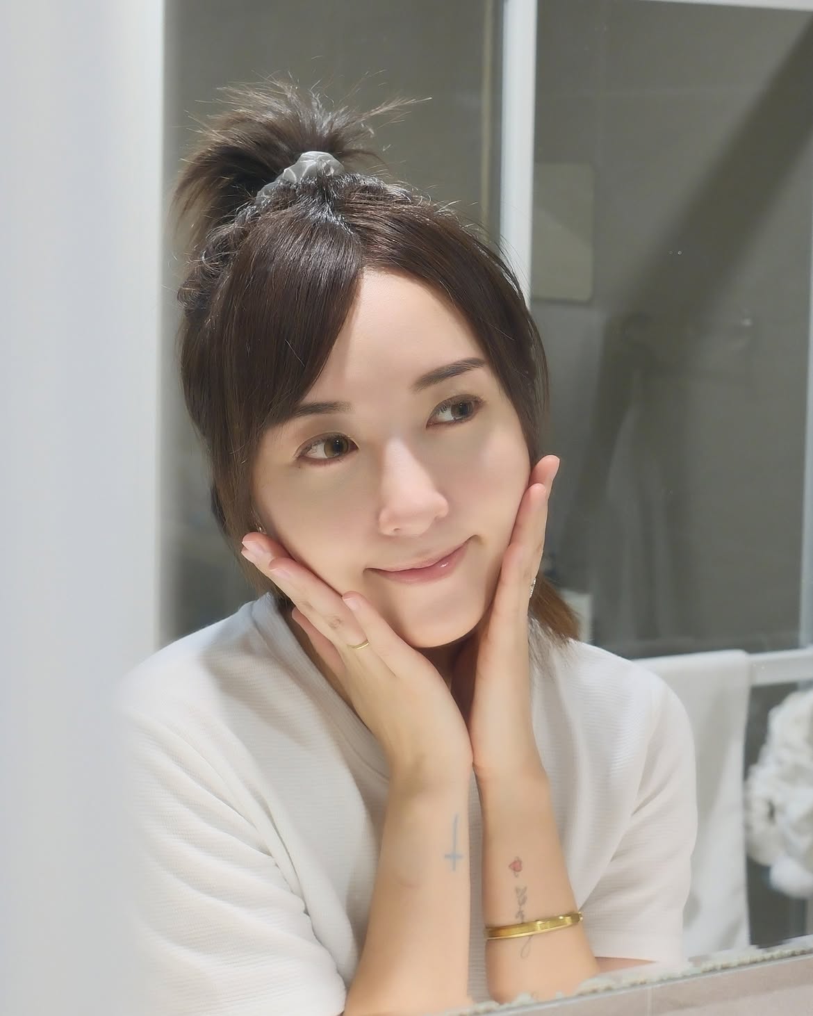 Người đại diện và quản lý xác nhận Thái Nghi Trân đã bị bắt. Hiện tại, không ai có thể liên lạc với cô. Ảnh: Sina.