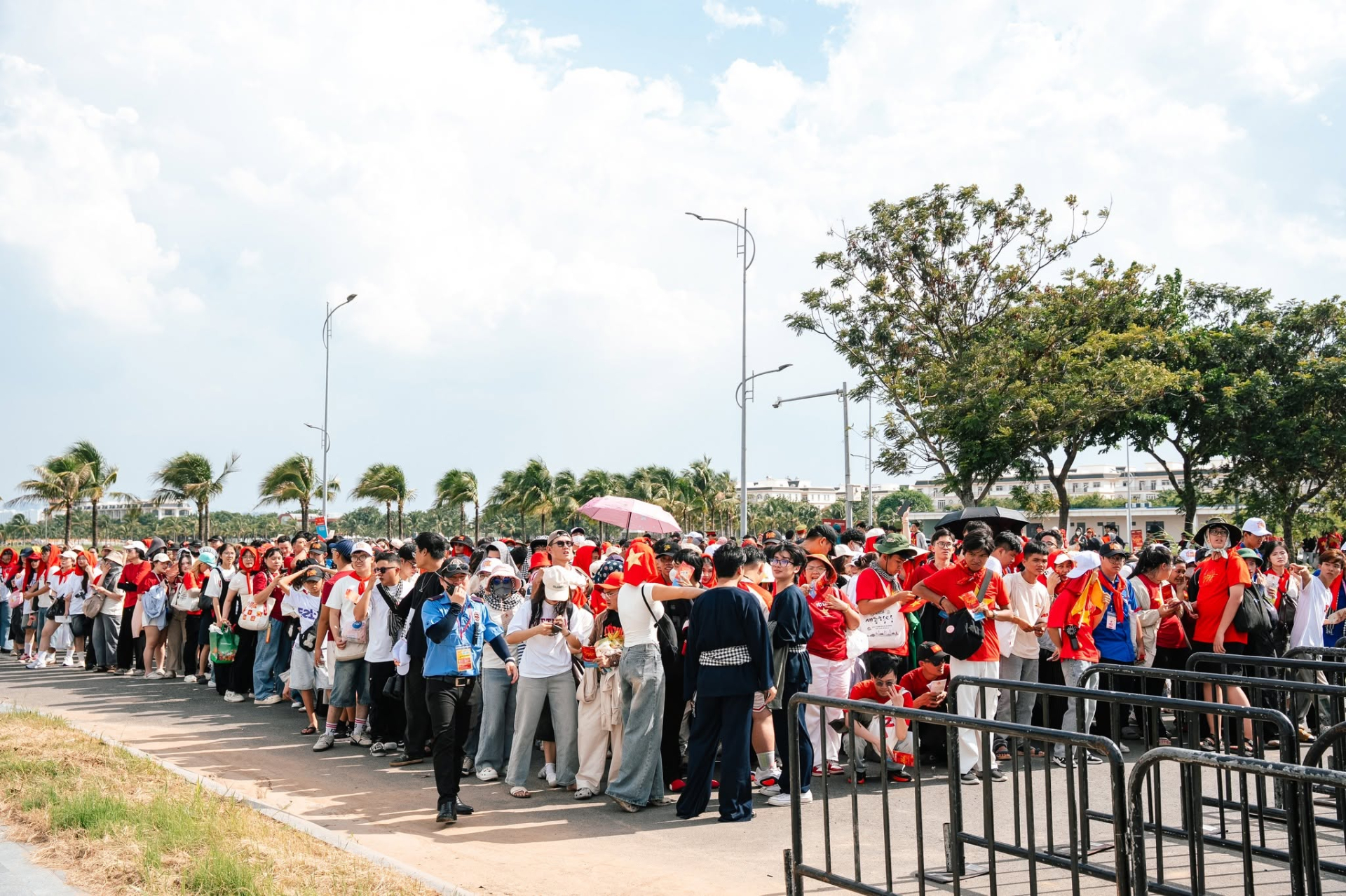 BTC concert Tổ Quốc Trong Tim thông tin về công tác đón tiếp khán giả