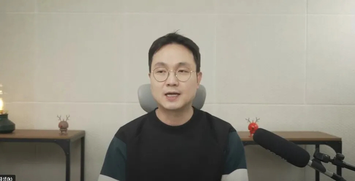 YouTuber Lee Jin Ho. Ảnh: X