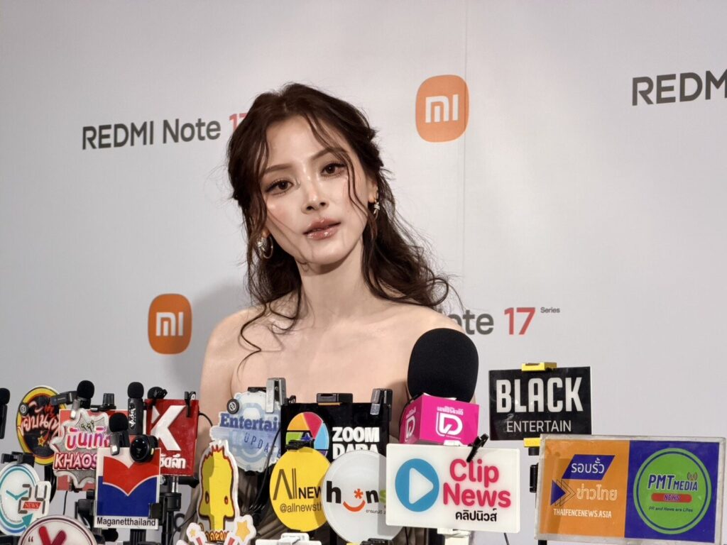 Baifern cho biết cô đã bị người lạ bám đuôi về tận nhà, đối tượng xấu còn rình rập bên ngoài căn hộ cả đêm. Ảnh: Line Today