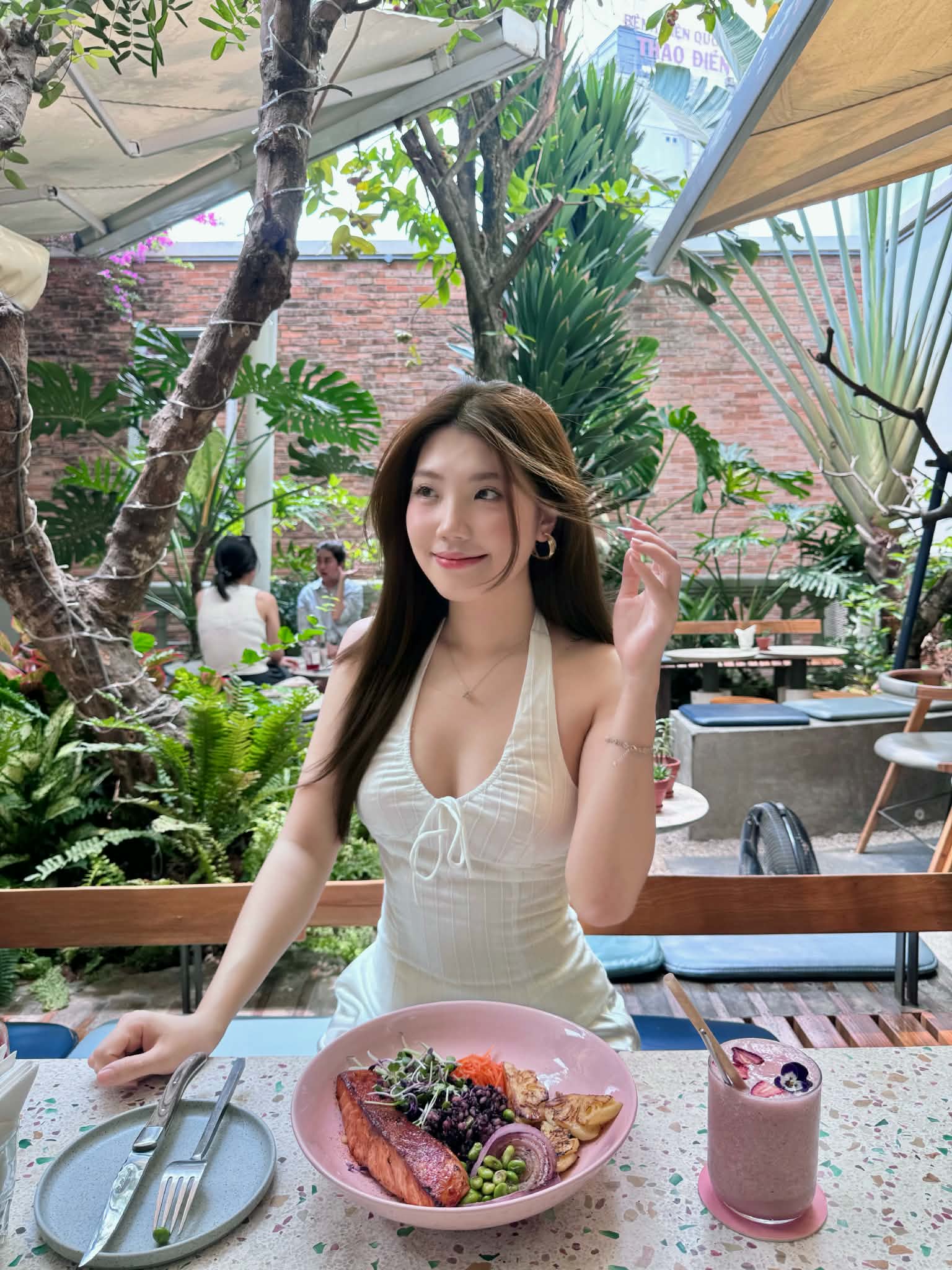 Mỹ Linh dành kỳ nghỉ lễ để về quê cùng gia đình