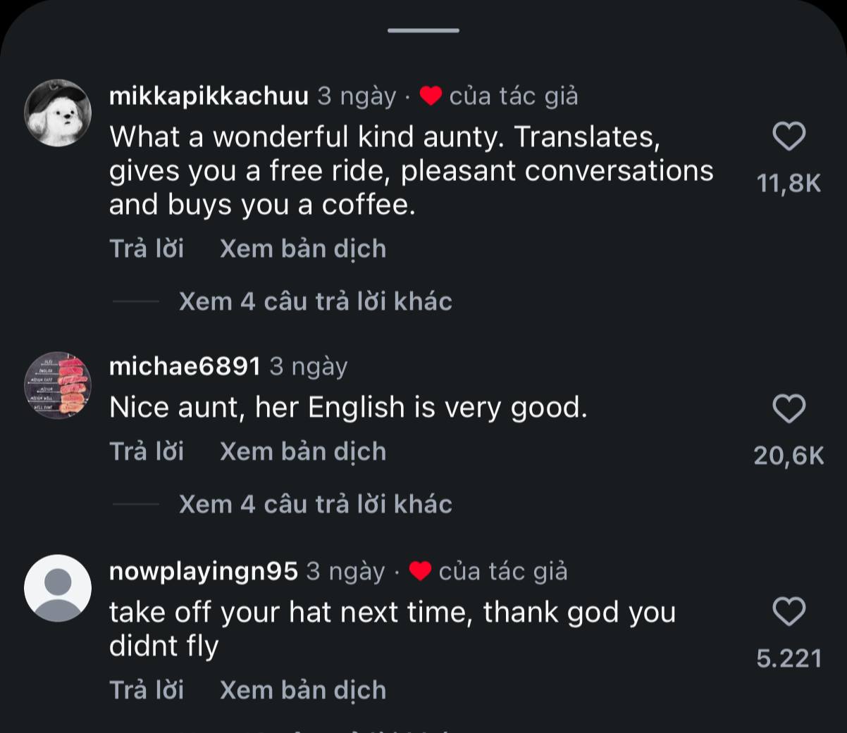 Netizen quốc tế ấn tượng với sự nhiệt tình của người phụ nữ: từ việc phiên dịch, chở khách đi tìm quán, gọi đồ uống, dạy tiếng Việt cho tới việc trả tiền